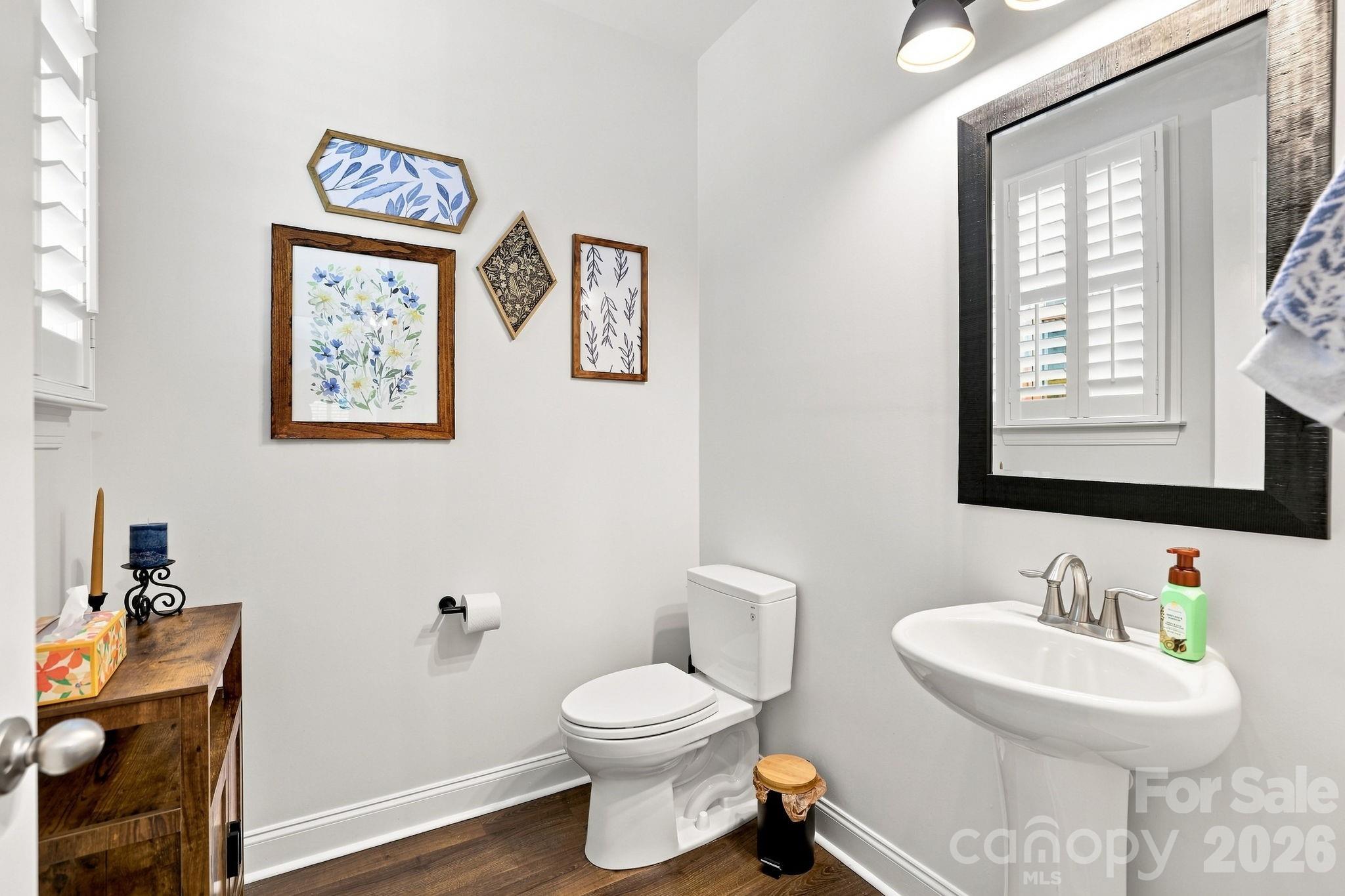 Single Family Residence at 208 South Fork Lane, Belmont, photo 23 of 48