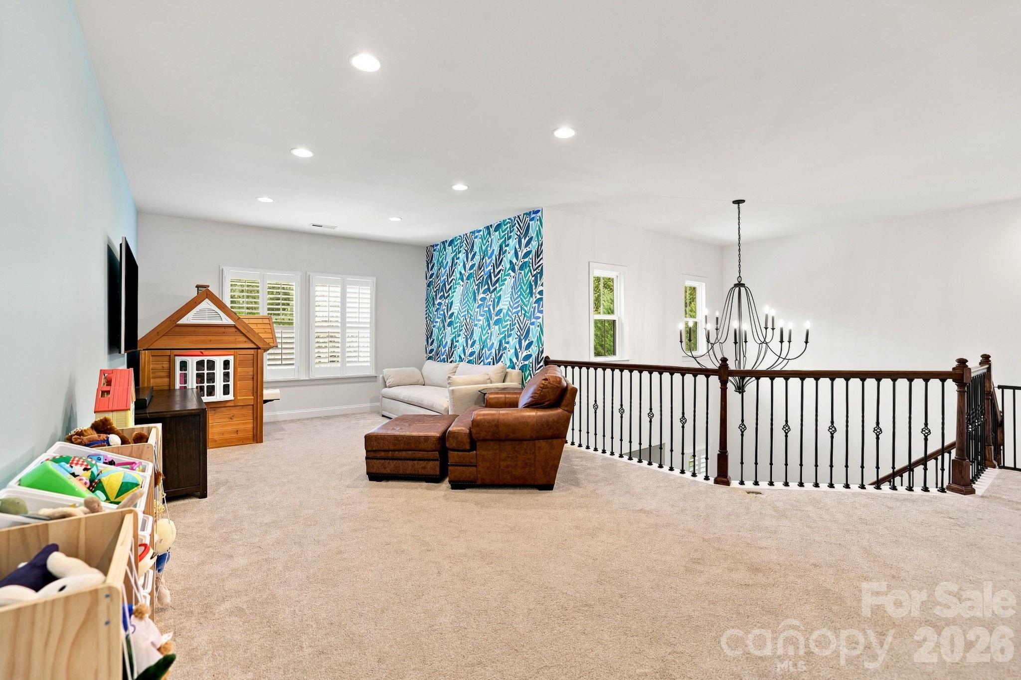 Single Family Residence at 208 South Fork Lane, Belmont, photo 25 of 48