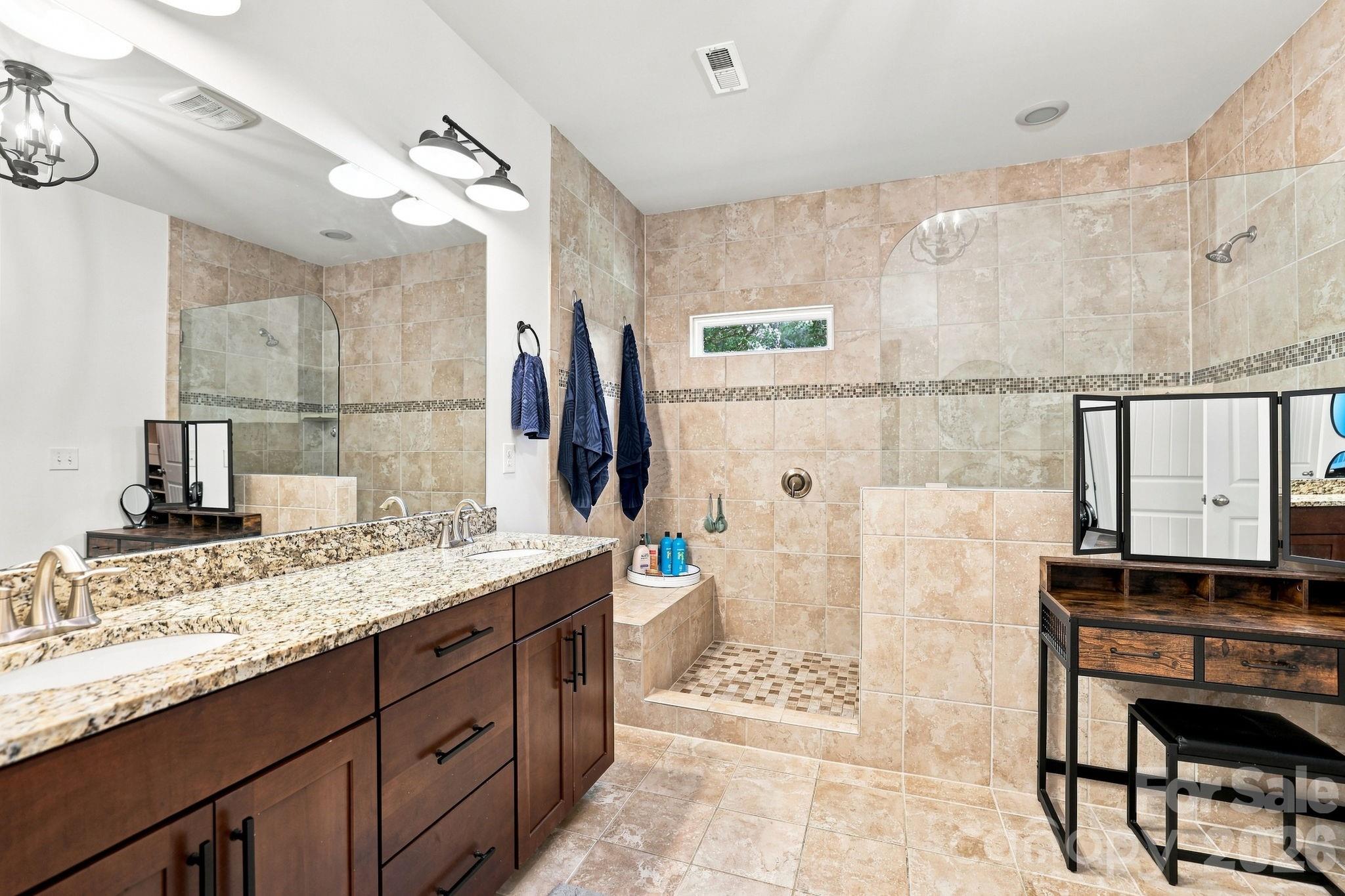 Single Family Residence at 208 South Fork Lane, Belmont, photo 29 of 48