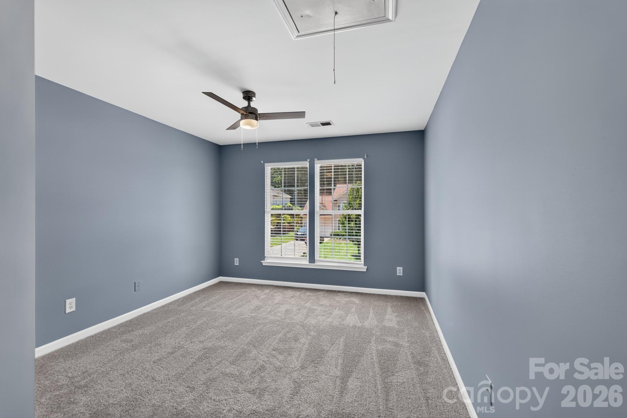 Single Family Residence at 728 Knightswood Road, Fort Mill, photo 18 of 36