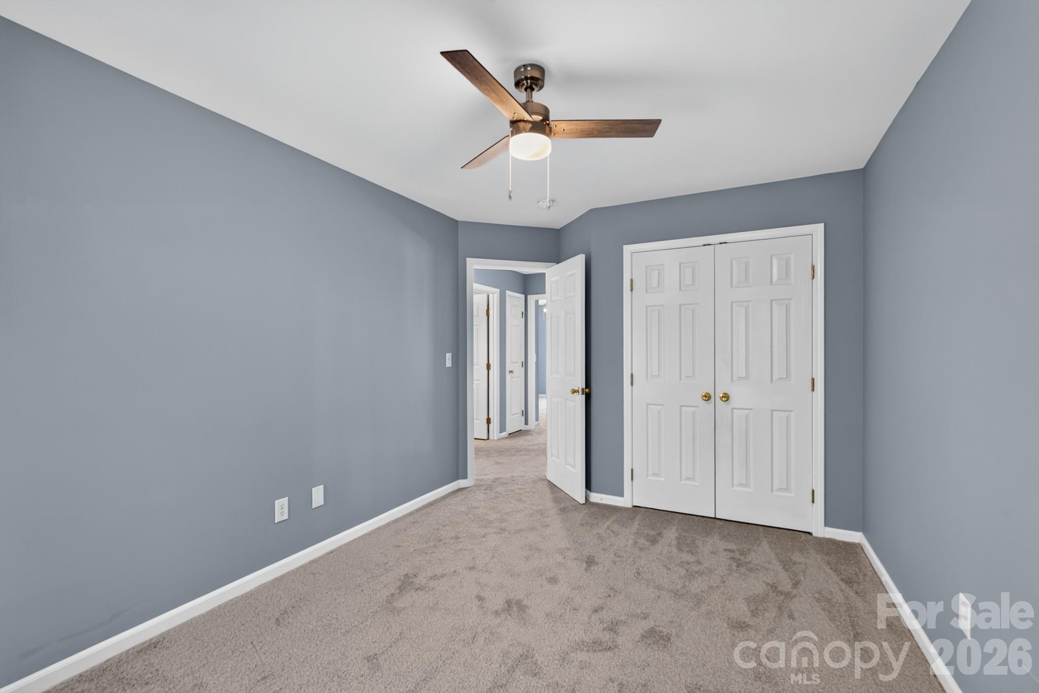 Single Family Residence at 728 Knightswood Road, Fort Mill, photo 24 of 36