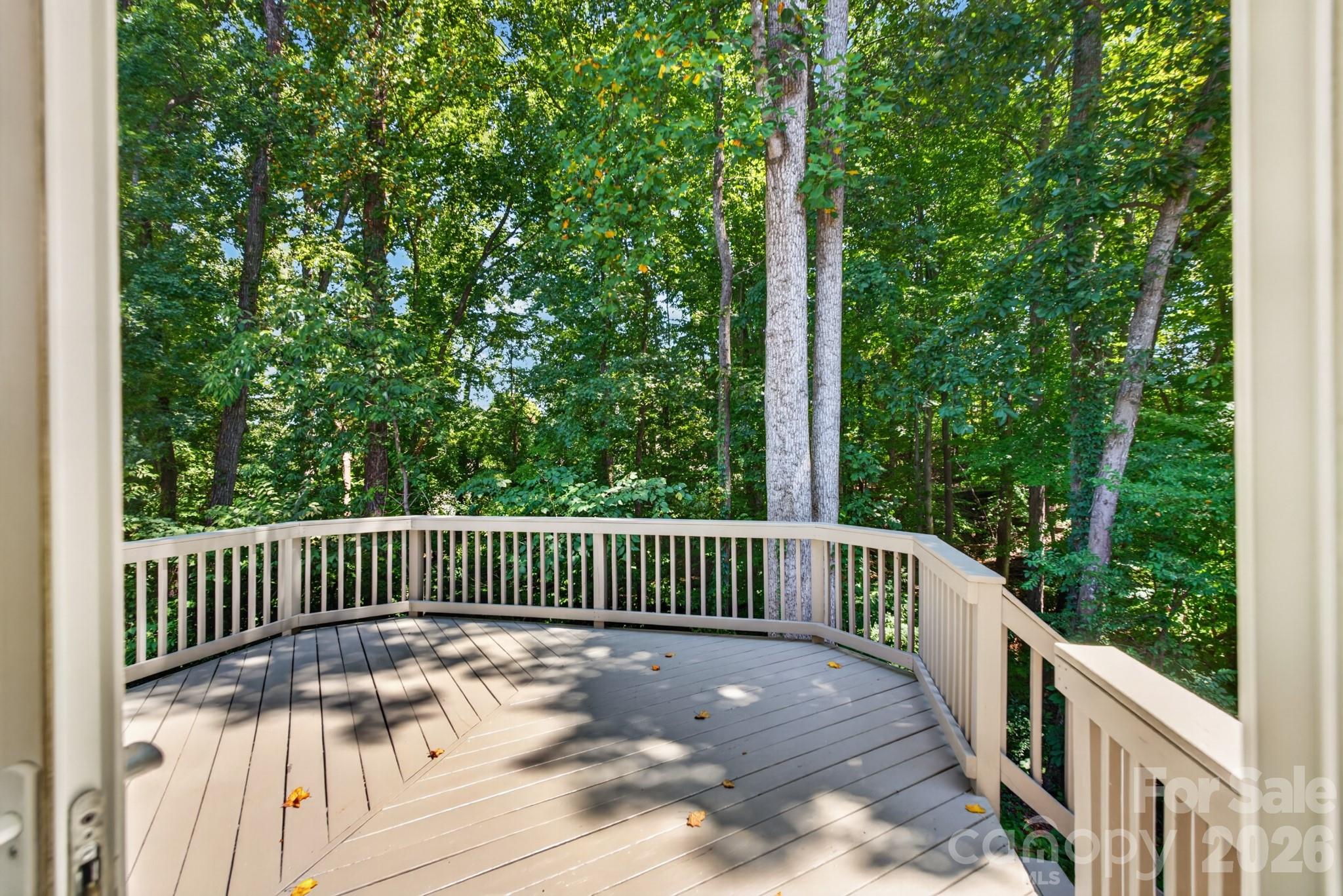 Single Family Residence at 728 Knightswood Road, Fort Mill, photo 31 of 36