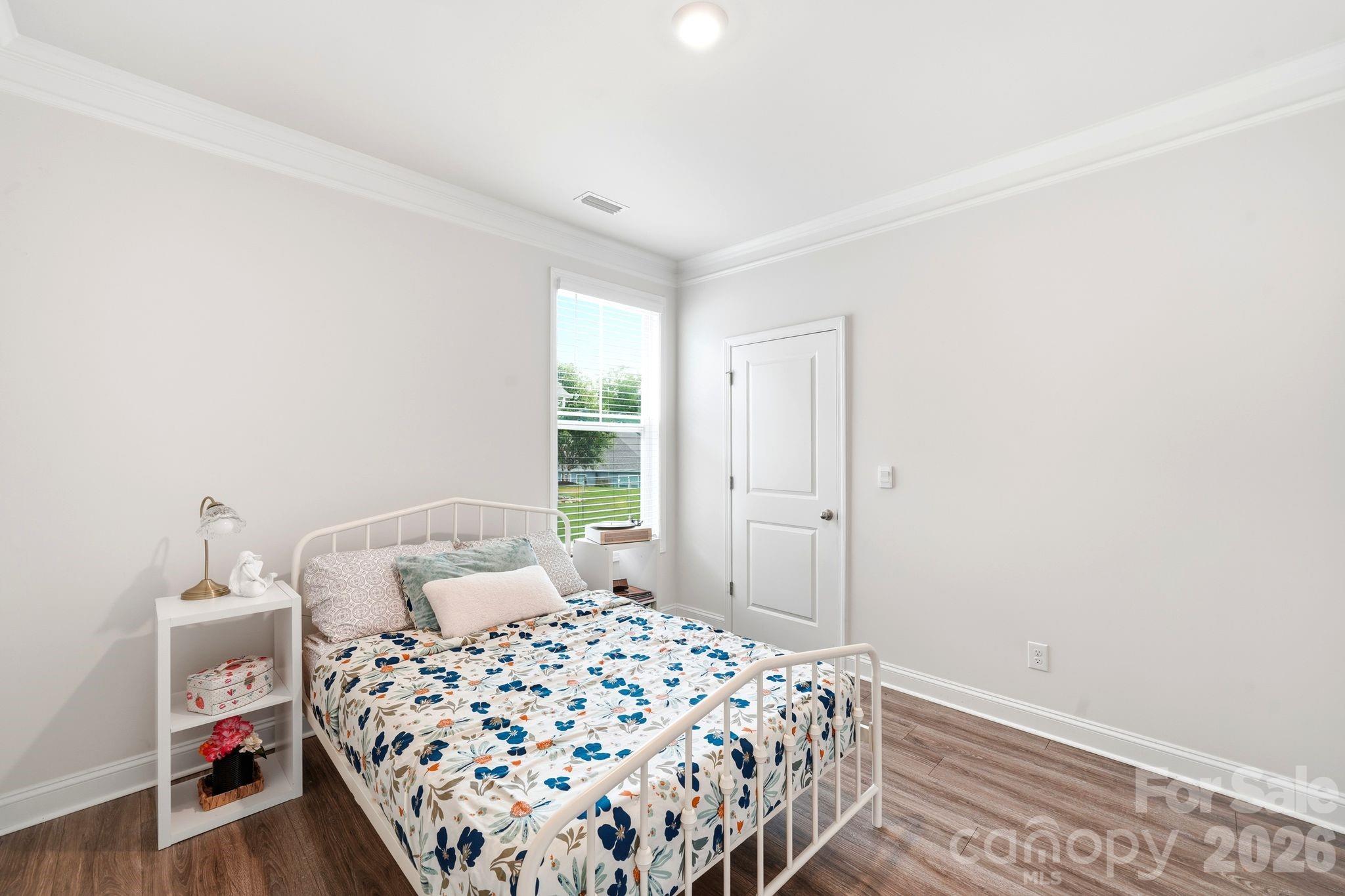 Single Family Residence at 4374 Riverton Loop, Denver, photo 12 of 34