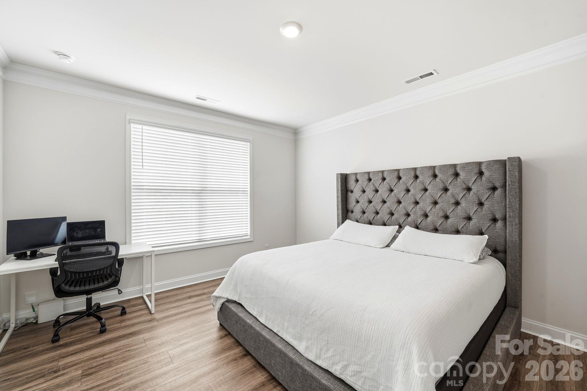 Single Family Residence at 4374 Riverton Loop, Denver, photo 24 of 34