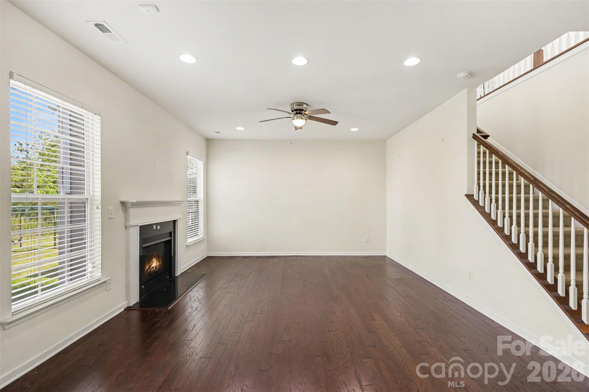 Single Family Residence at 10704 Sky Chase Avenue NW, Concord, photo 9 of 36