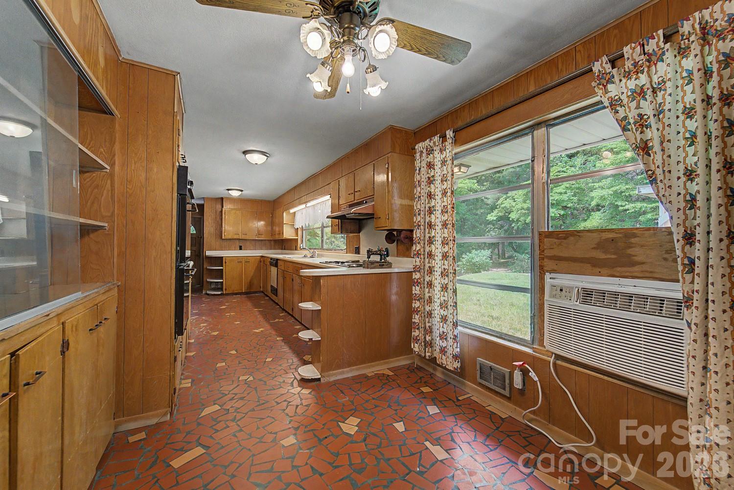 Single Family Residence at 222 Mitchell Mountain Road, Bryson City, photo 16 of 48