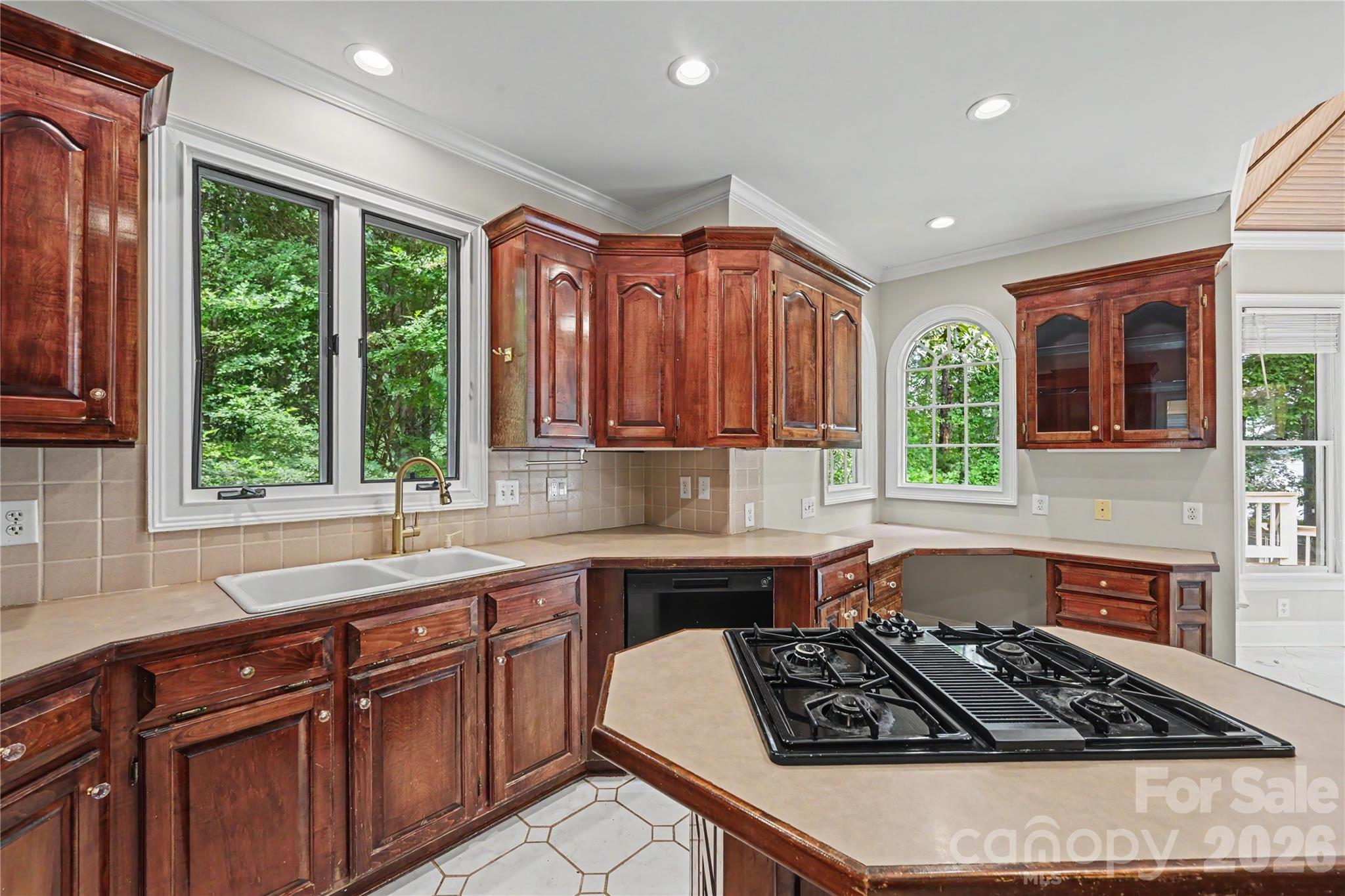 Single Family Residence at 165 Futrell Landing, New London, photo 9 of 48