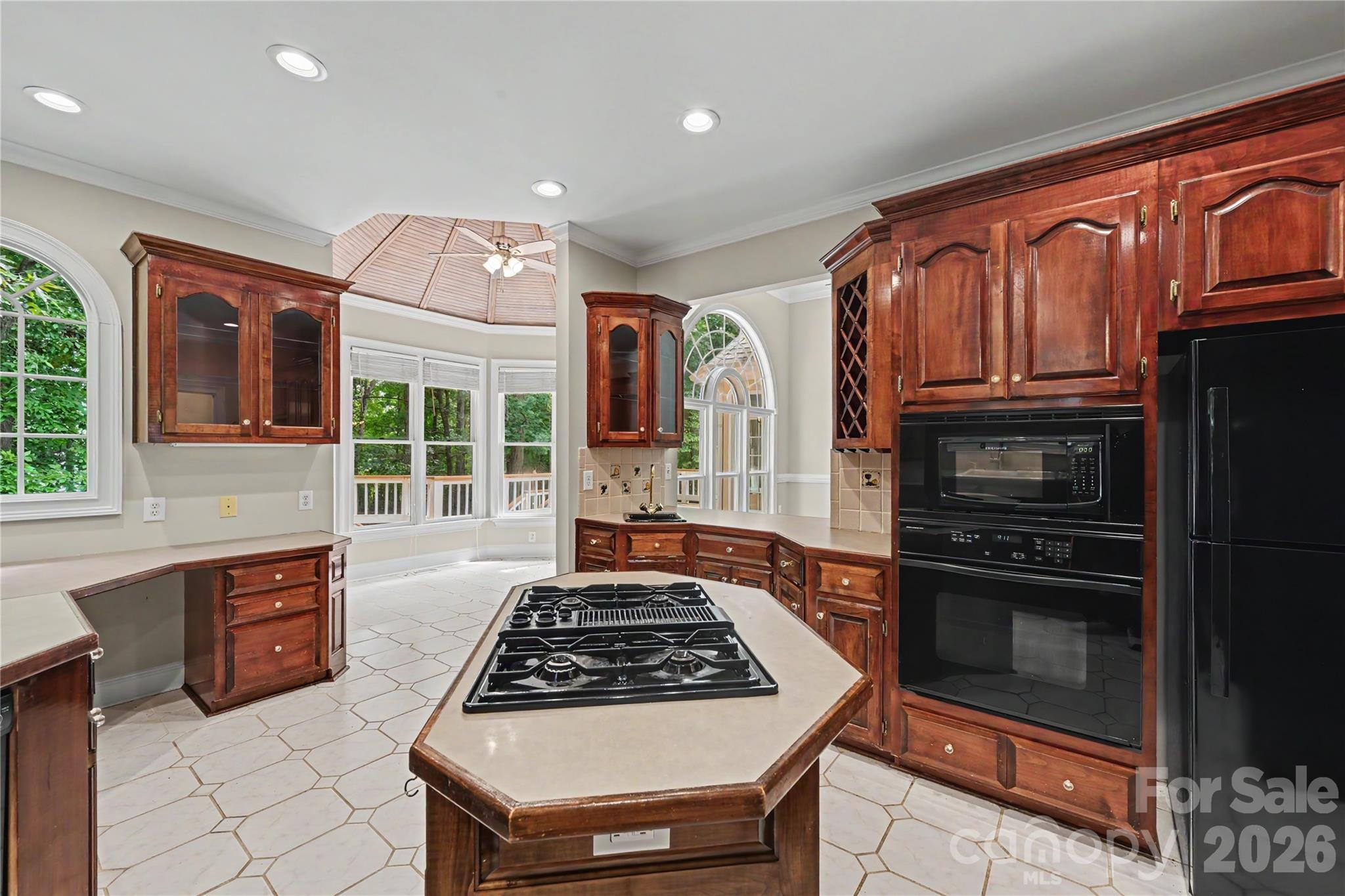 Single Family Residence at 165 Futrell Landing, New London, photo 10 of 48