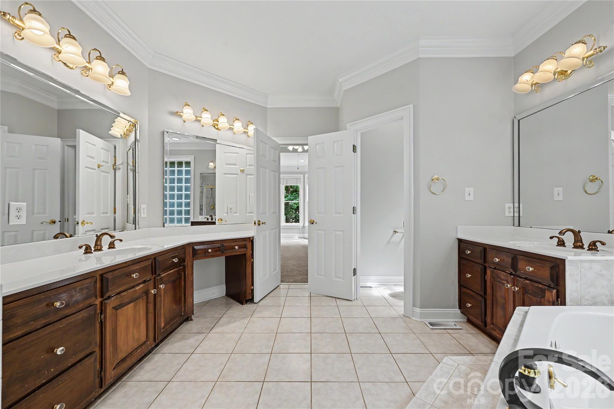 Single Family Residence at 165 Futrell Landing, New London, photo 24 of 48