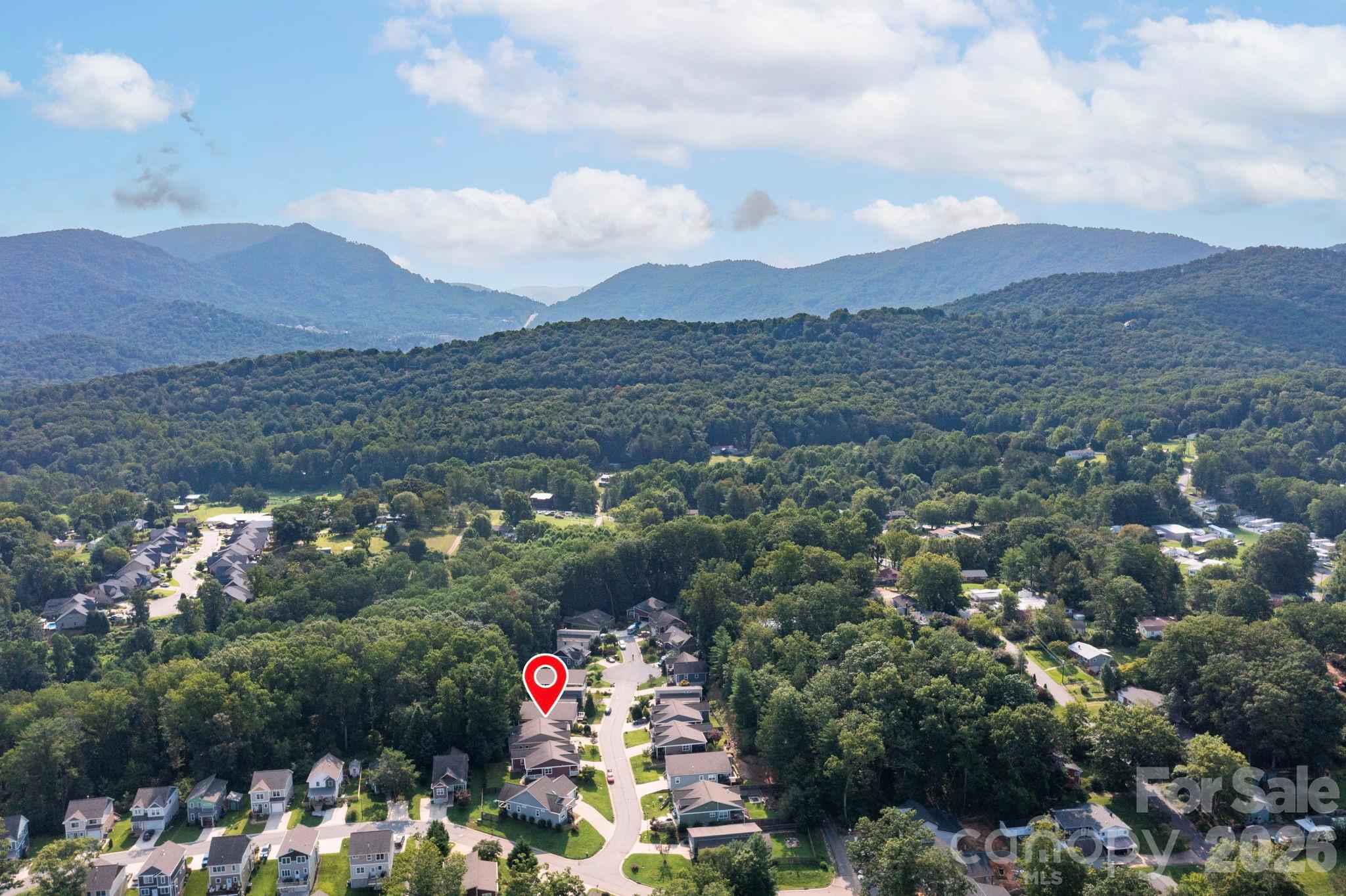 Single Family Residence at 10 Meeting Street, Asheville, photo 31 of 35