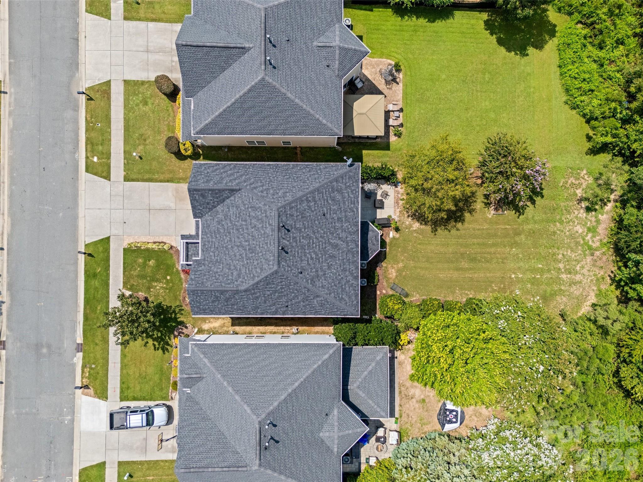 Single Family Residence at 1037 Fleming Lane, Matthews, photo 6 of 45