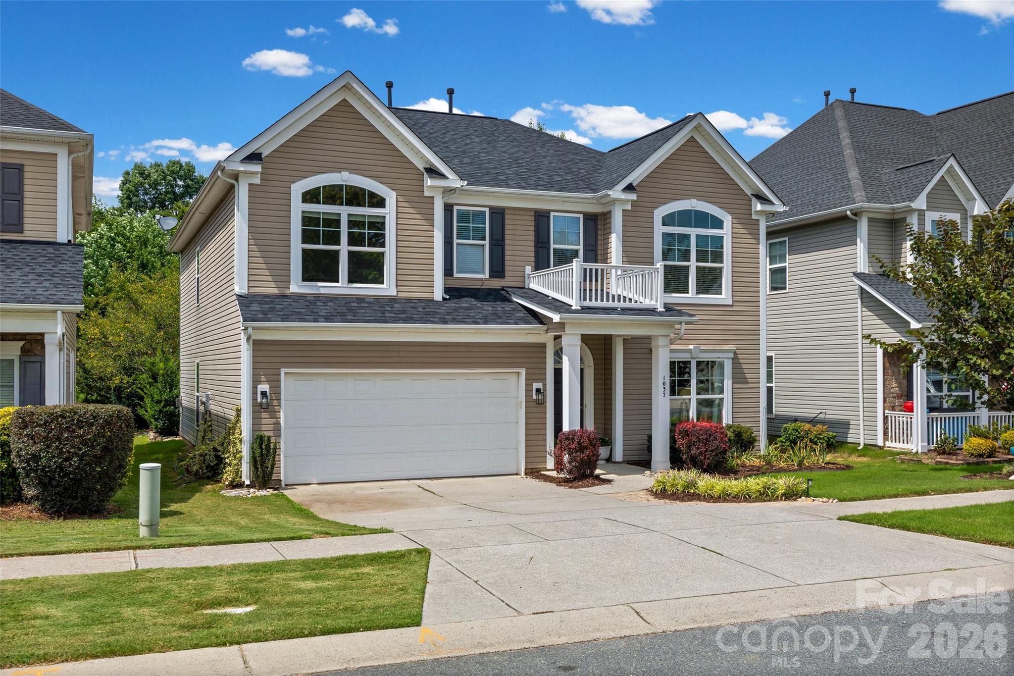 Single Family Residence at 1037 Fleming Lane, Matthews, photo 7 of 45
