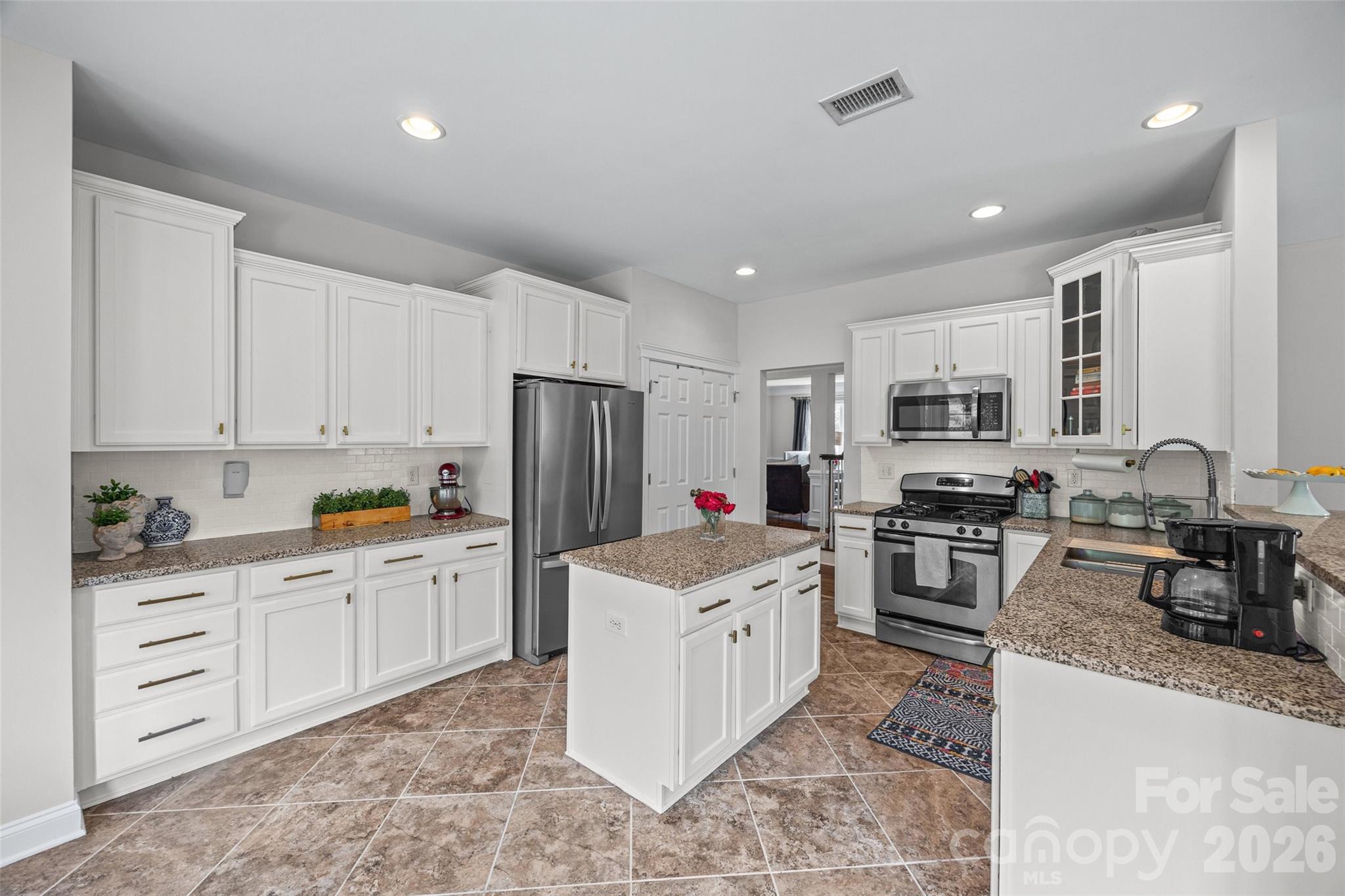Freshly painted walls, trim and cabinets - 1037 Fleming Lane, Matthews