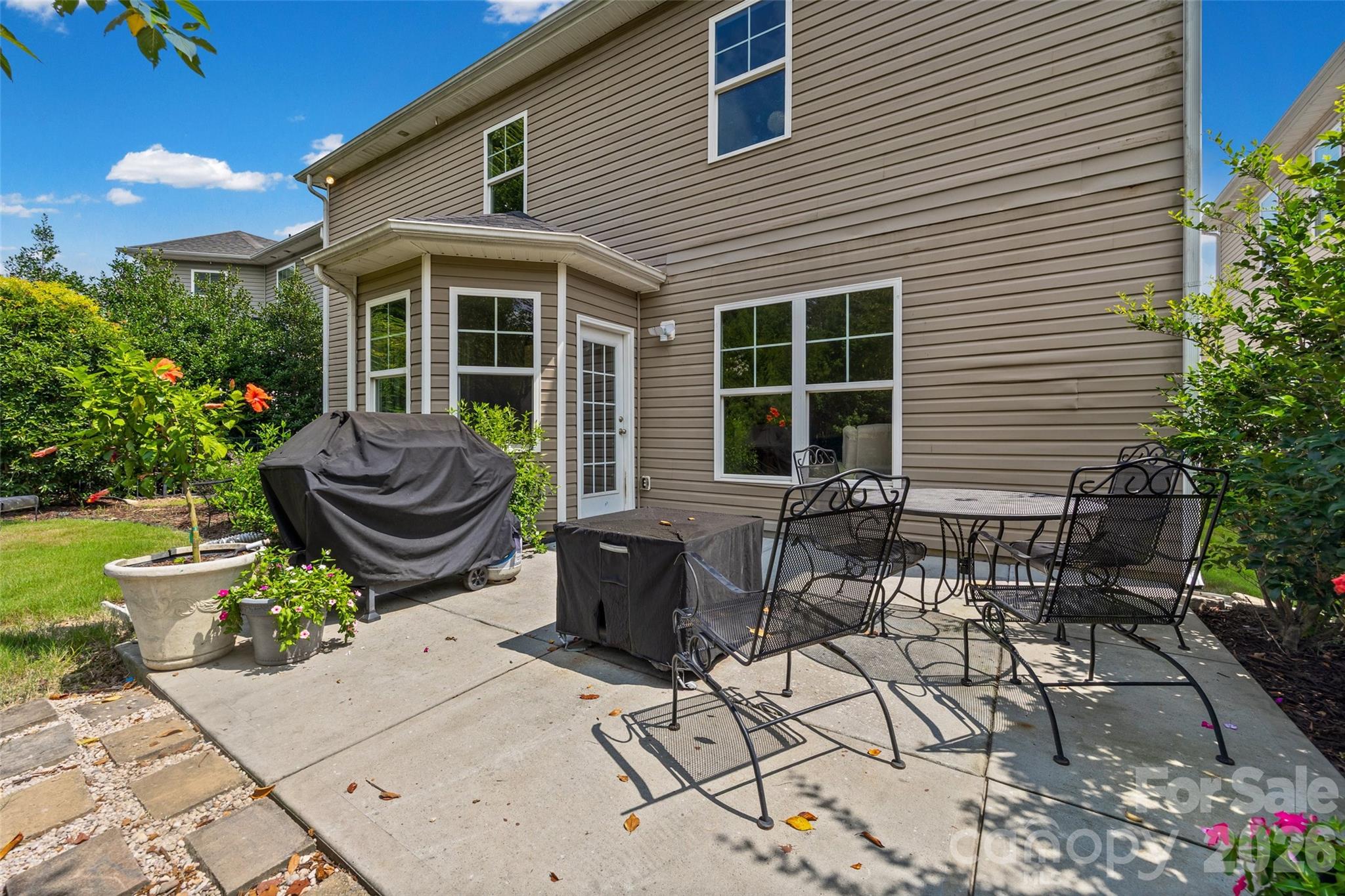 Large patio for gatherings - 1037 Fleming Lane, Matthews