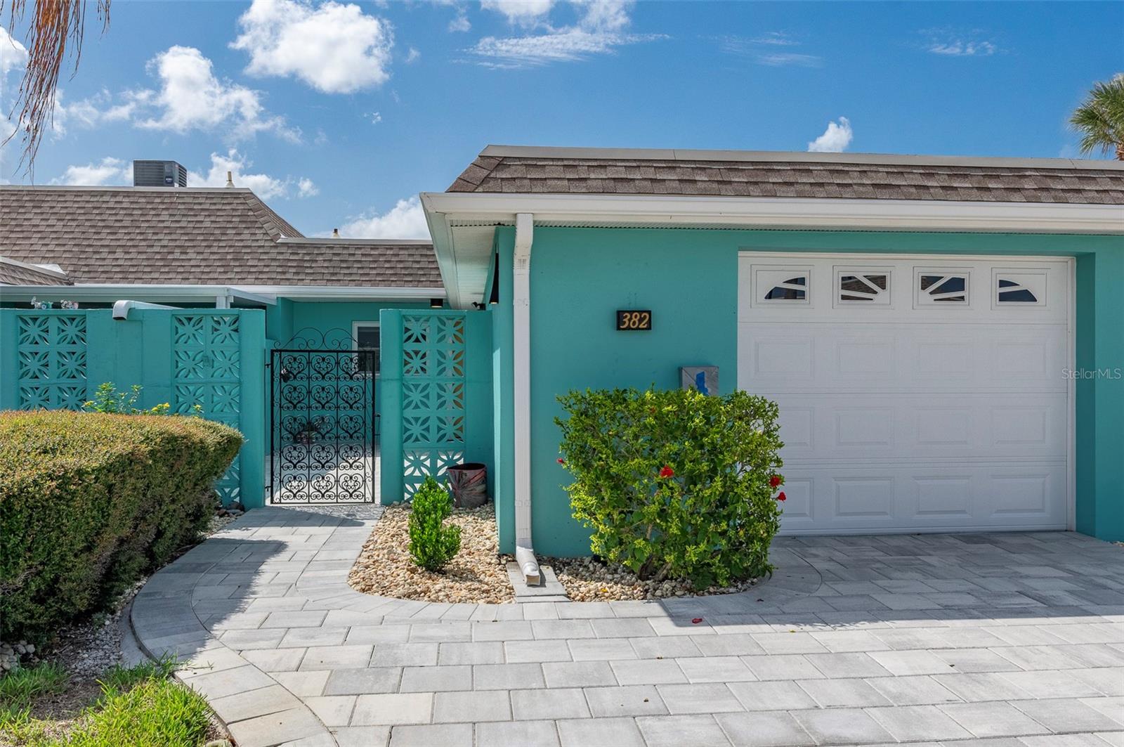 382 BOCA CIEGA POINT BLVD S
