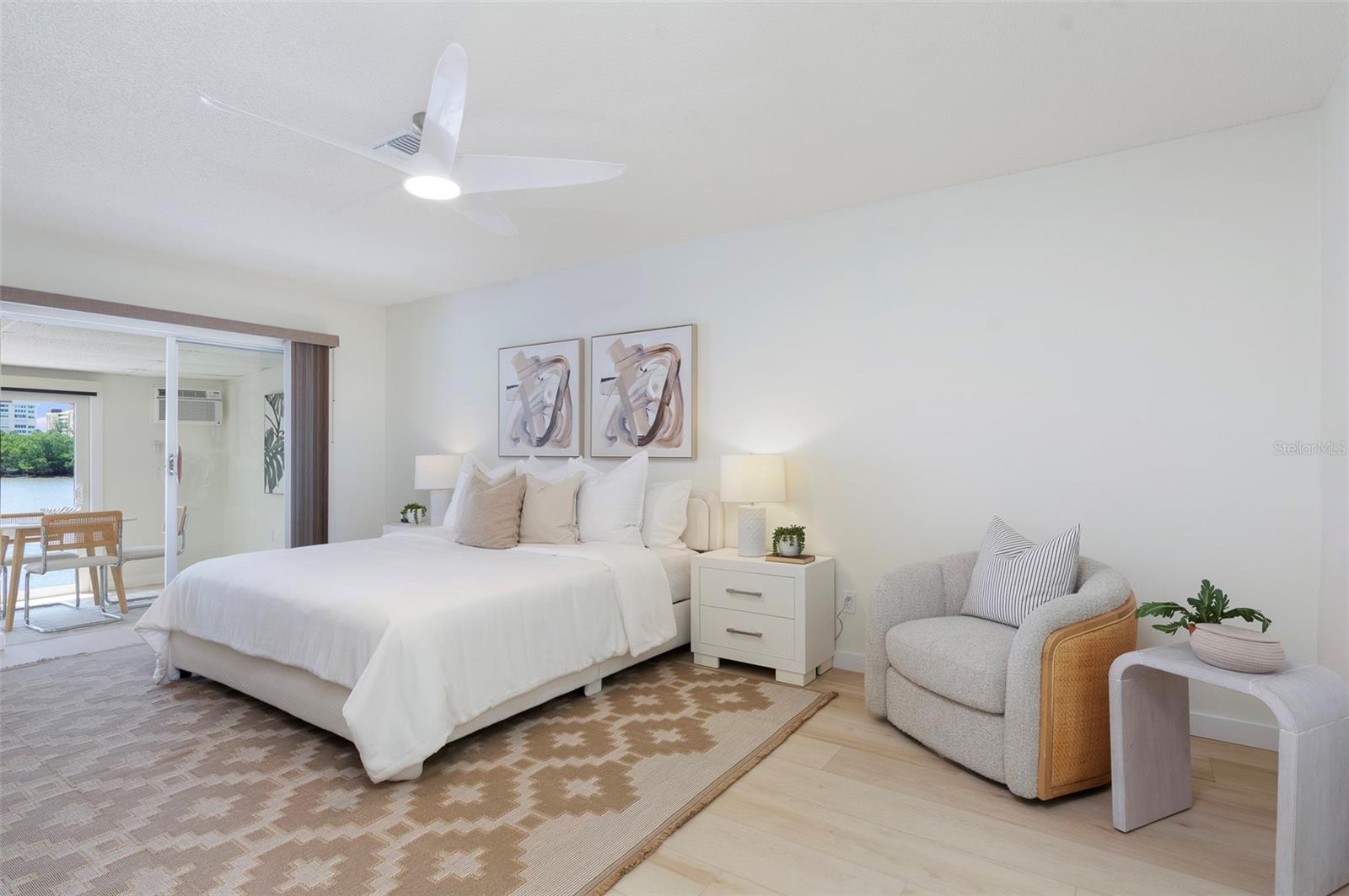 Primary Suite awaits! Opens to the Flex FLorida Room - 382 BOCA CIEGA POINT BLVD S, ST PETERSBURG