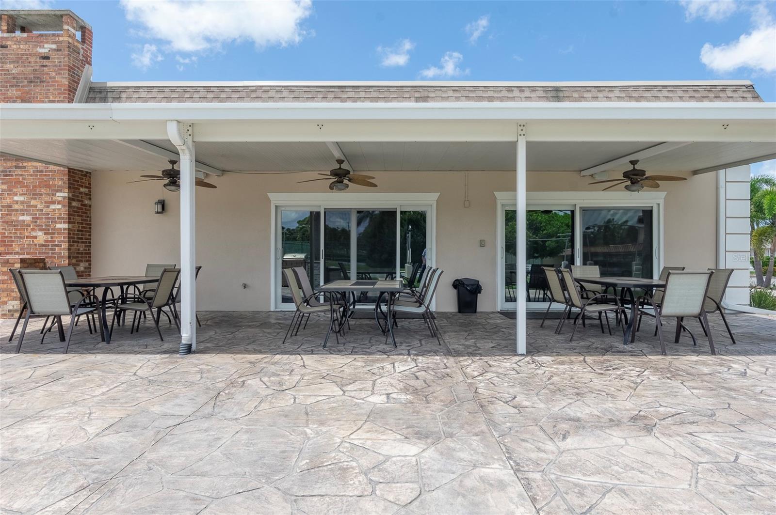 Pool Area Patio - 382 BOCA CIEGA POINT BLVD S, ST PETERSBURG