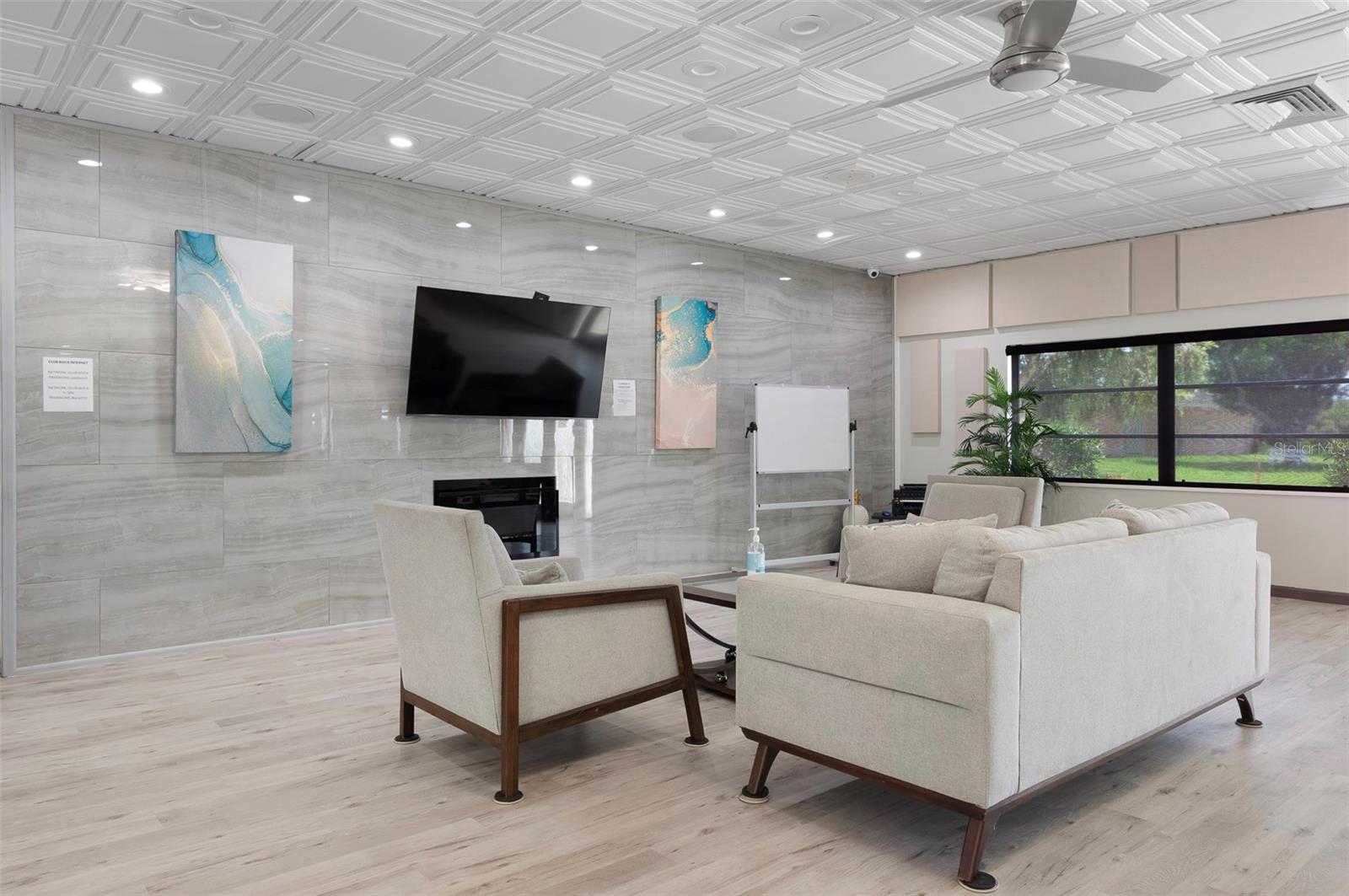 Updated areas in all the clubhouses. - 382 BOCA CIEGA POINT BLVD S, ST PETERSBURG