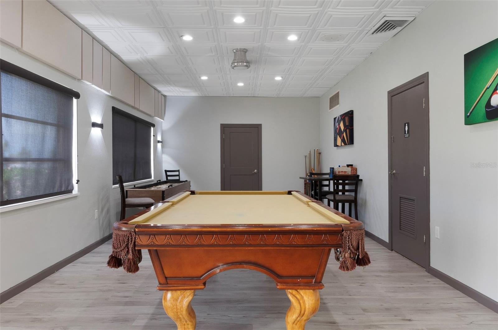Billards anyone? - 382 BOCA CIEGA POINT BLVD S, ST PETERSBURG