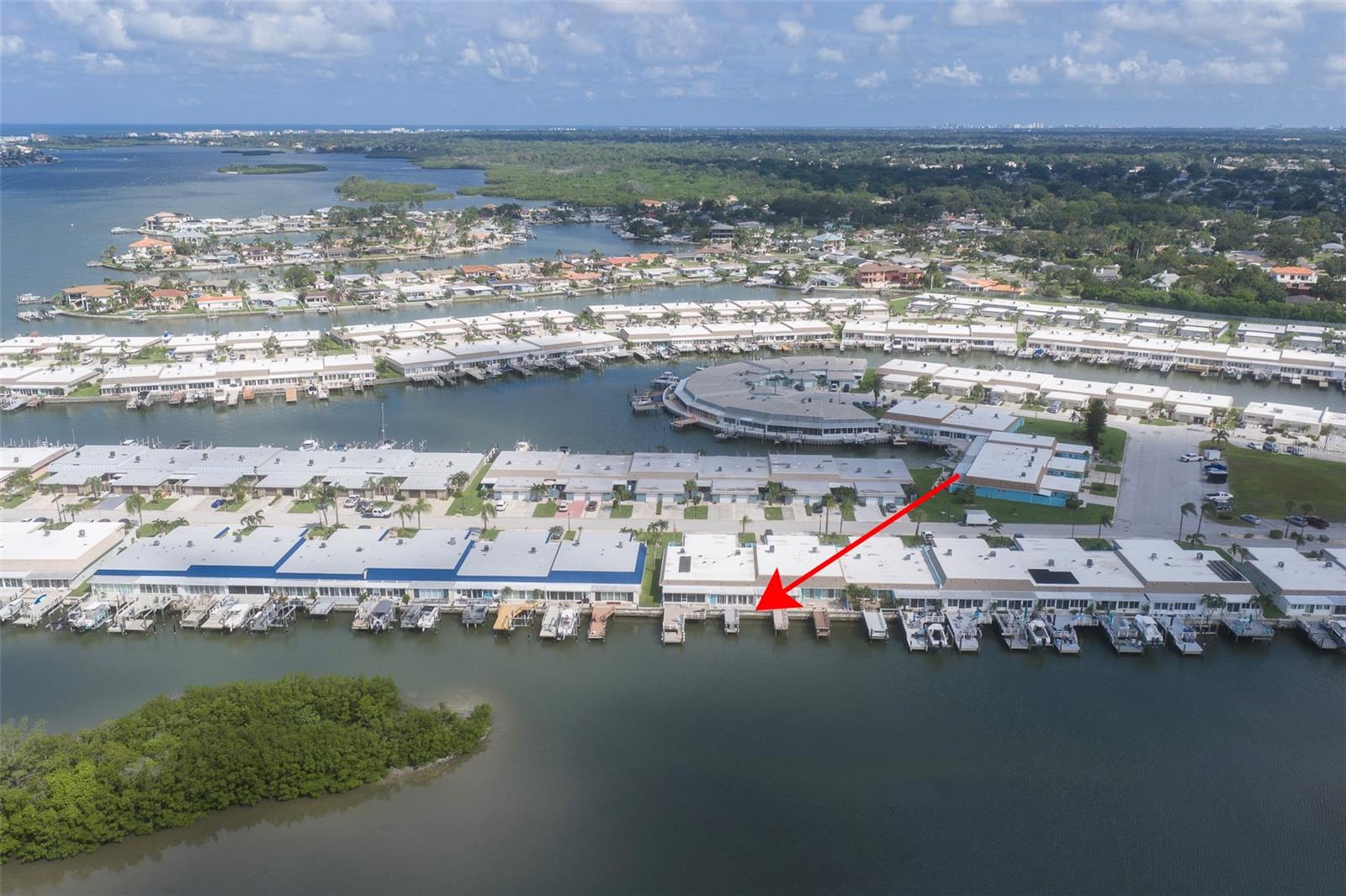 Are you Ready? Easy to see this beautiful villa at Boca Ciega Point! - 382 BOCA CIEGA POINT BLVD S, ST PETERSBURG