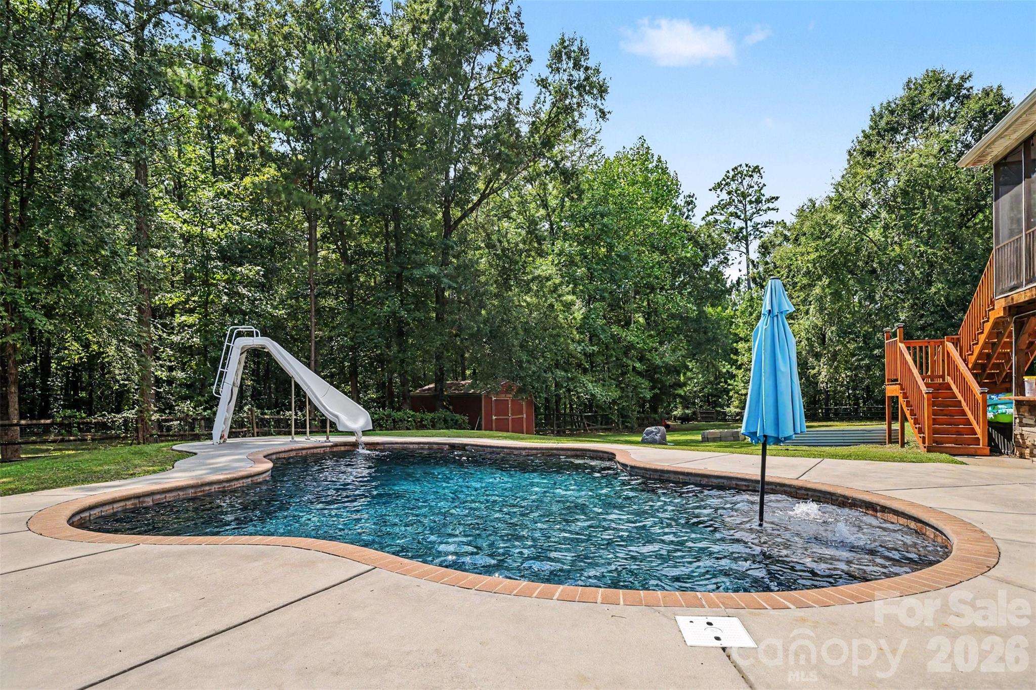 Pool/waterslide close-up - 3647 Venetian Way, York