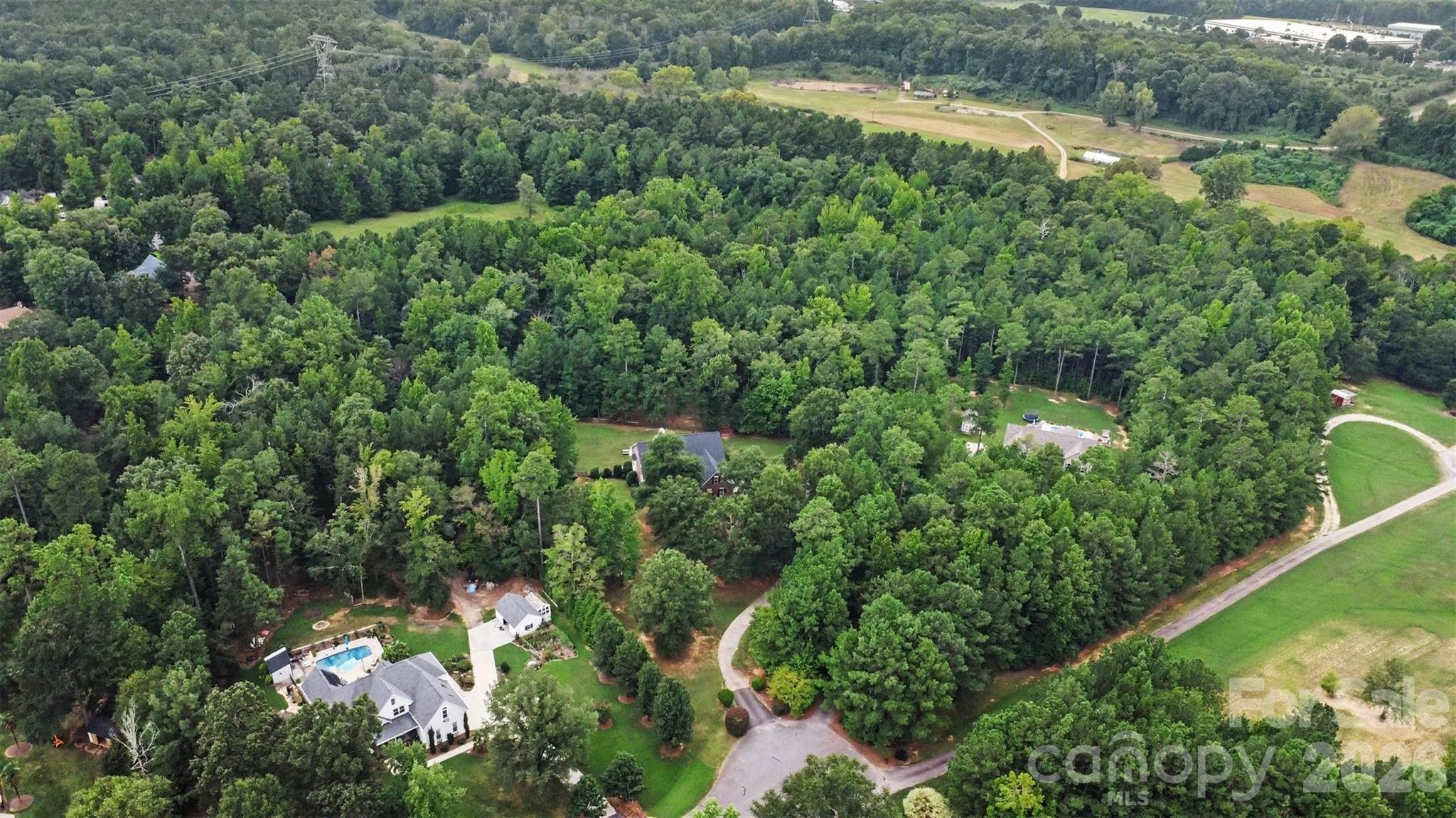 Neighborhood/acreage - 3647 Venetian Way, York