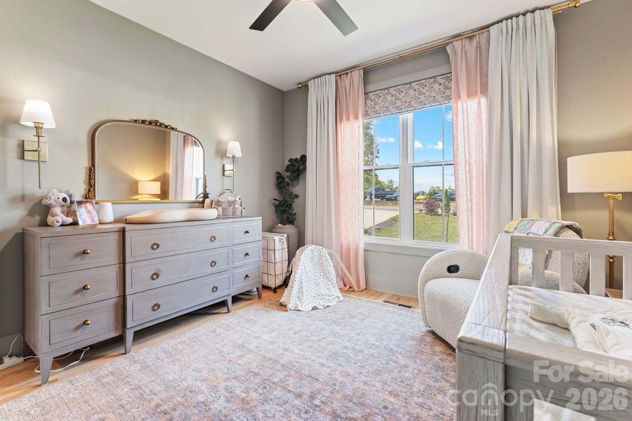 Single Family Residence at 1116 Players Ridge Road, Hickory, photo 12 of 42