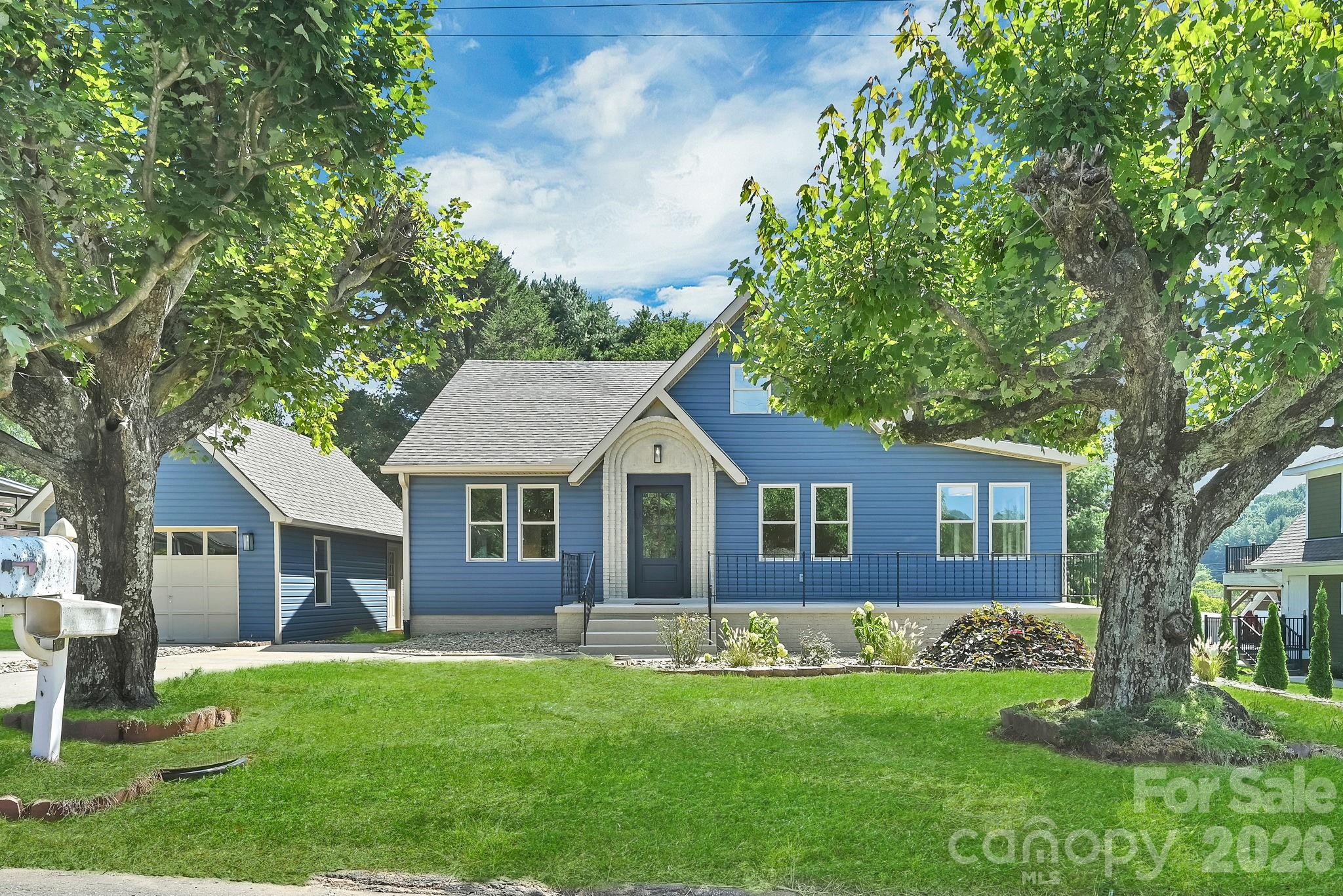Single Family Residence at 34 Long View Drive, Burnsville, photo 47 of 48