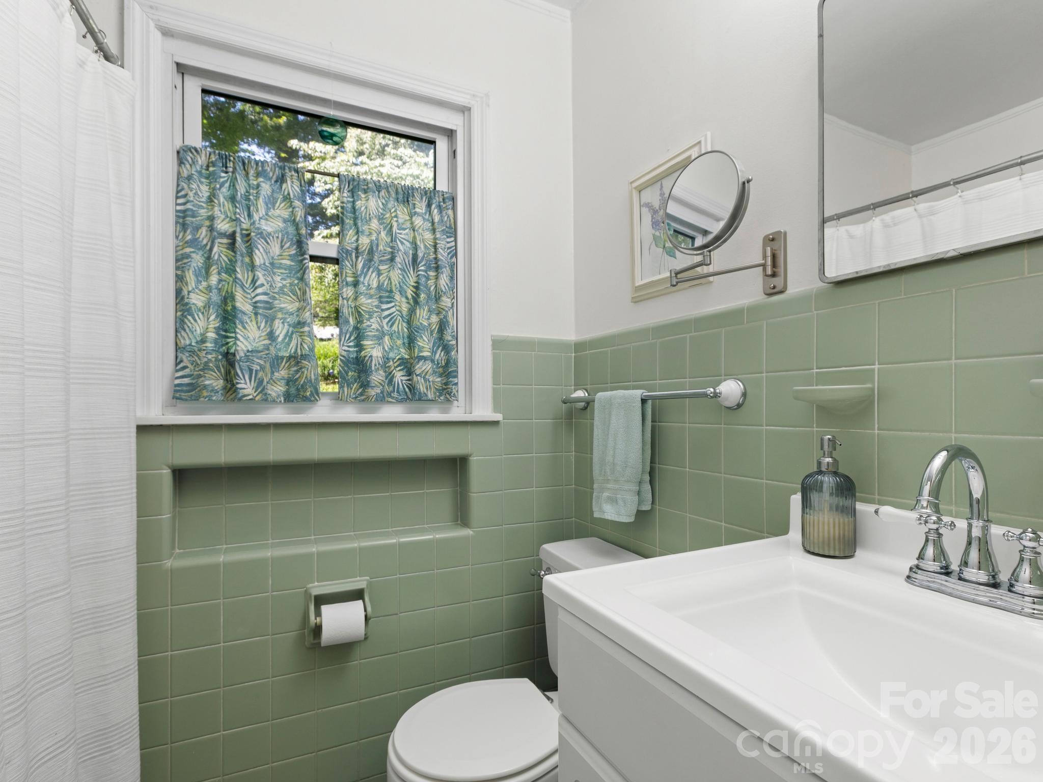 Full Bath with Mid-Century Details and Built-ins - 28 Arthur Road, Asheville