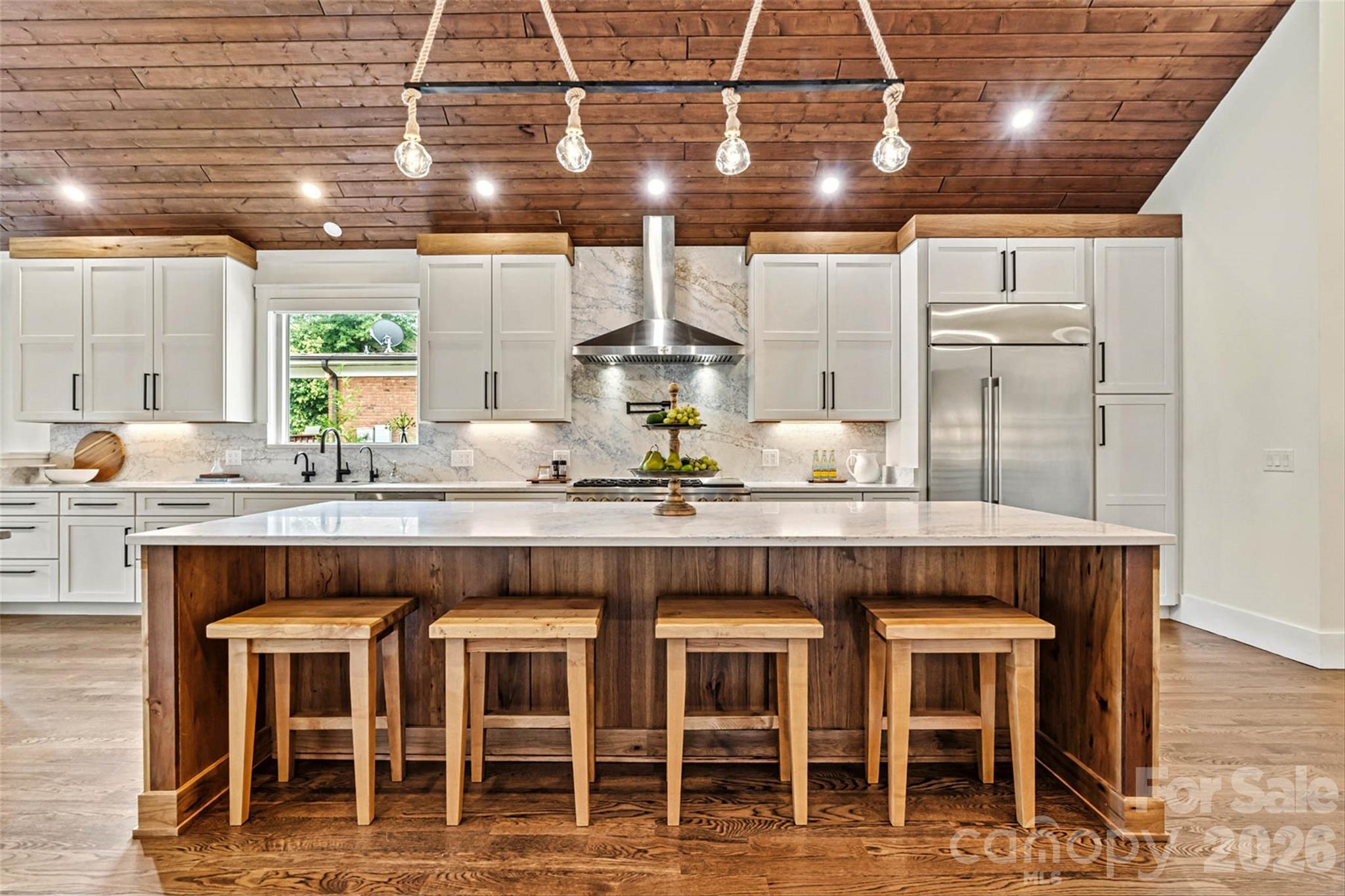 Single Family Residence at 7834 Green Cove Court, Denver, photo 15 of 48