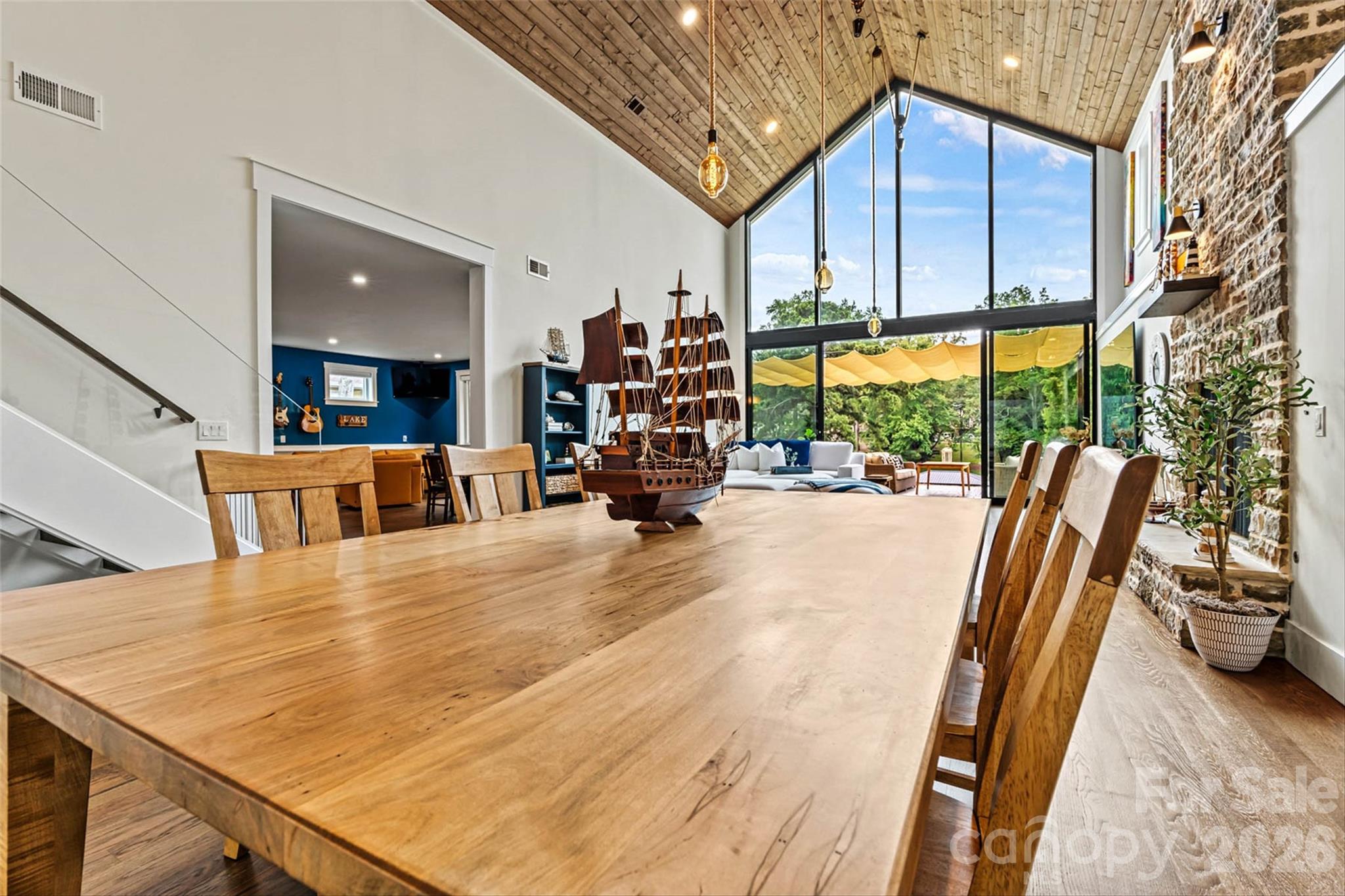 Single Family Residence at 7834 Green Cove Court, Denver, photo 21 of 48