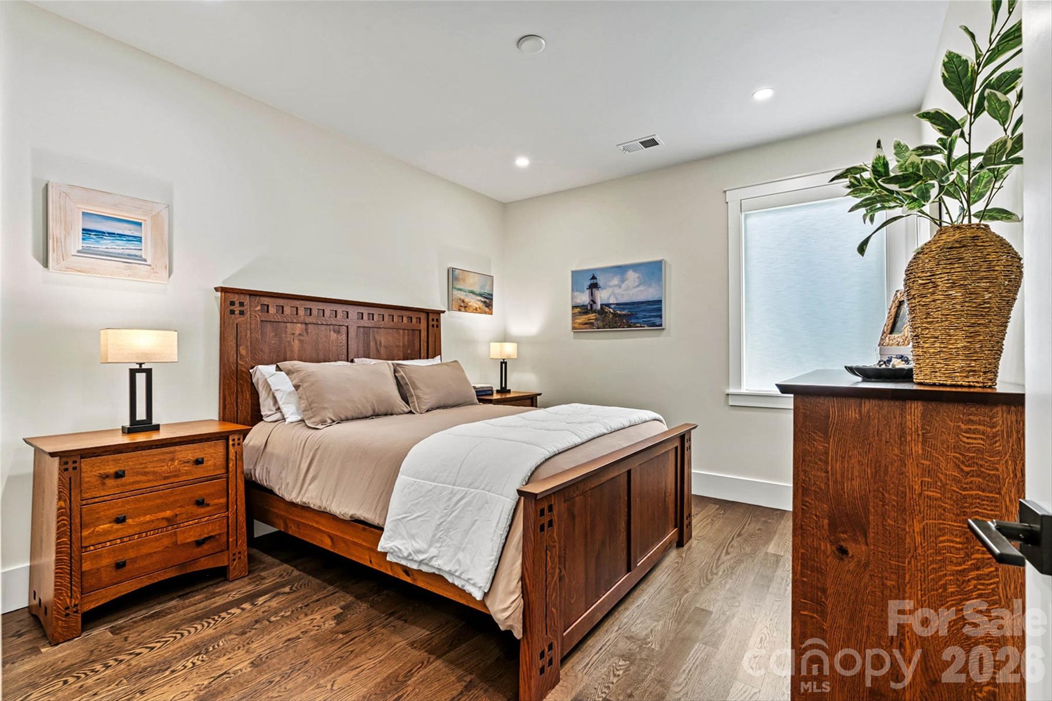 Main floor 3rd bed - 7834 Green Cove Court, Denver