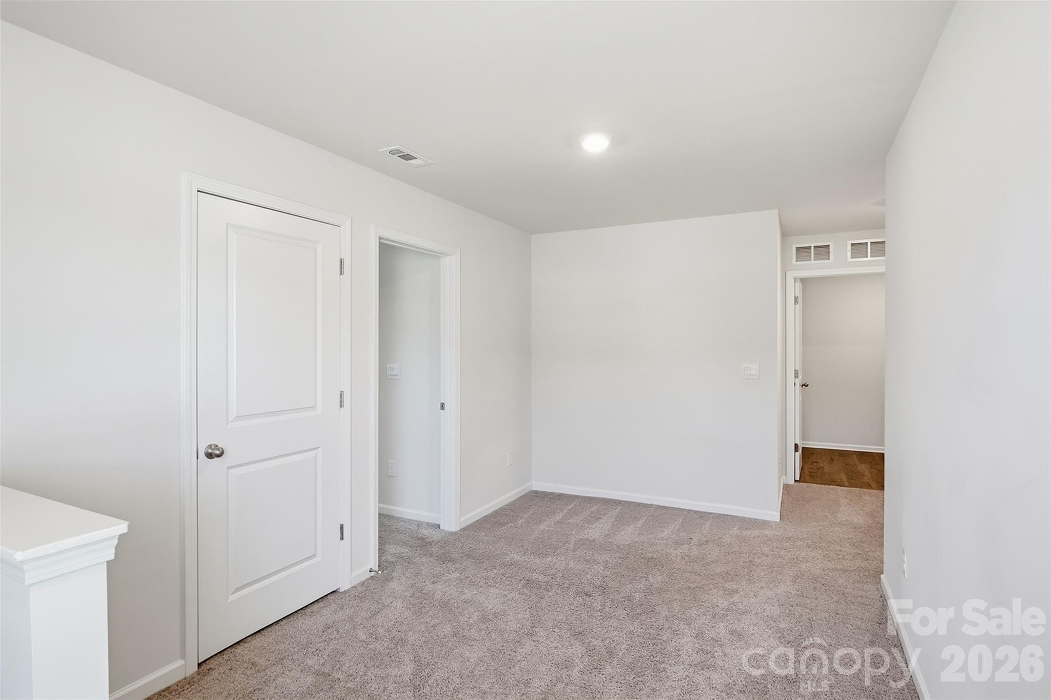 Single Family Residence at 2141 Redstone Drive, York, photo 20 of 37