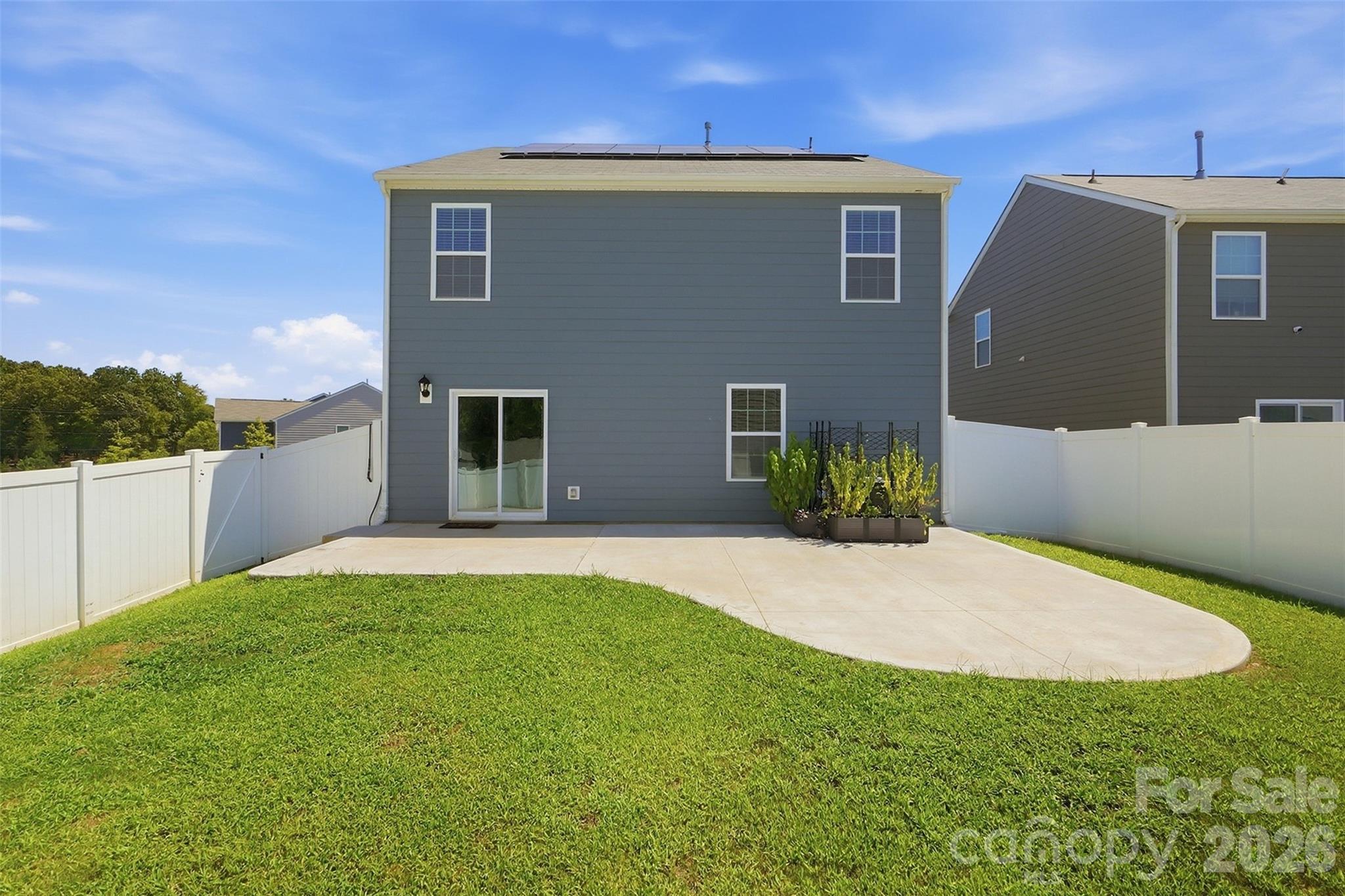 Single Family Residence at 2141 Redstone Drive, York, photo 33 of 37