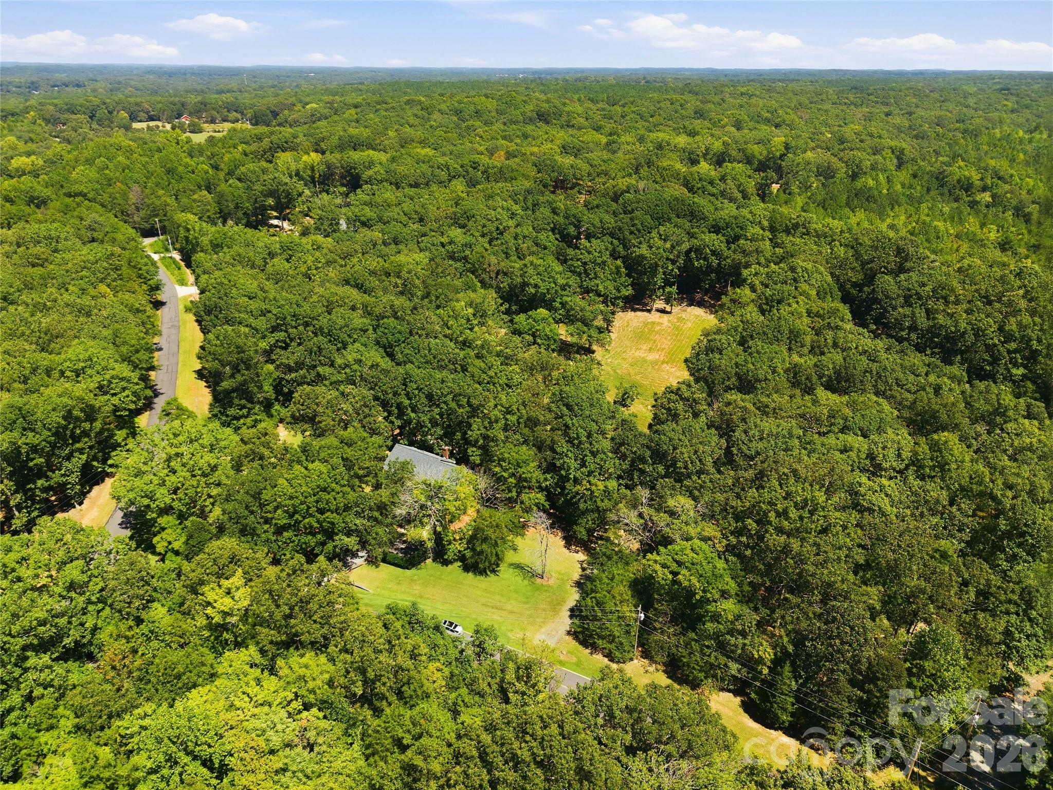 Single Family Residence at 2505 Mountain Folk Lane, Waxhaw, photo 4 of 48