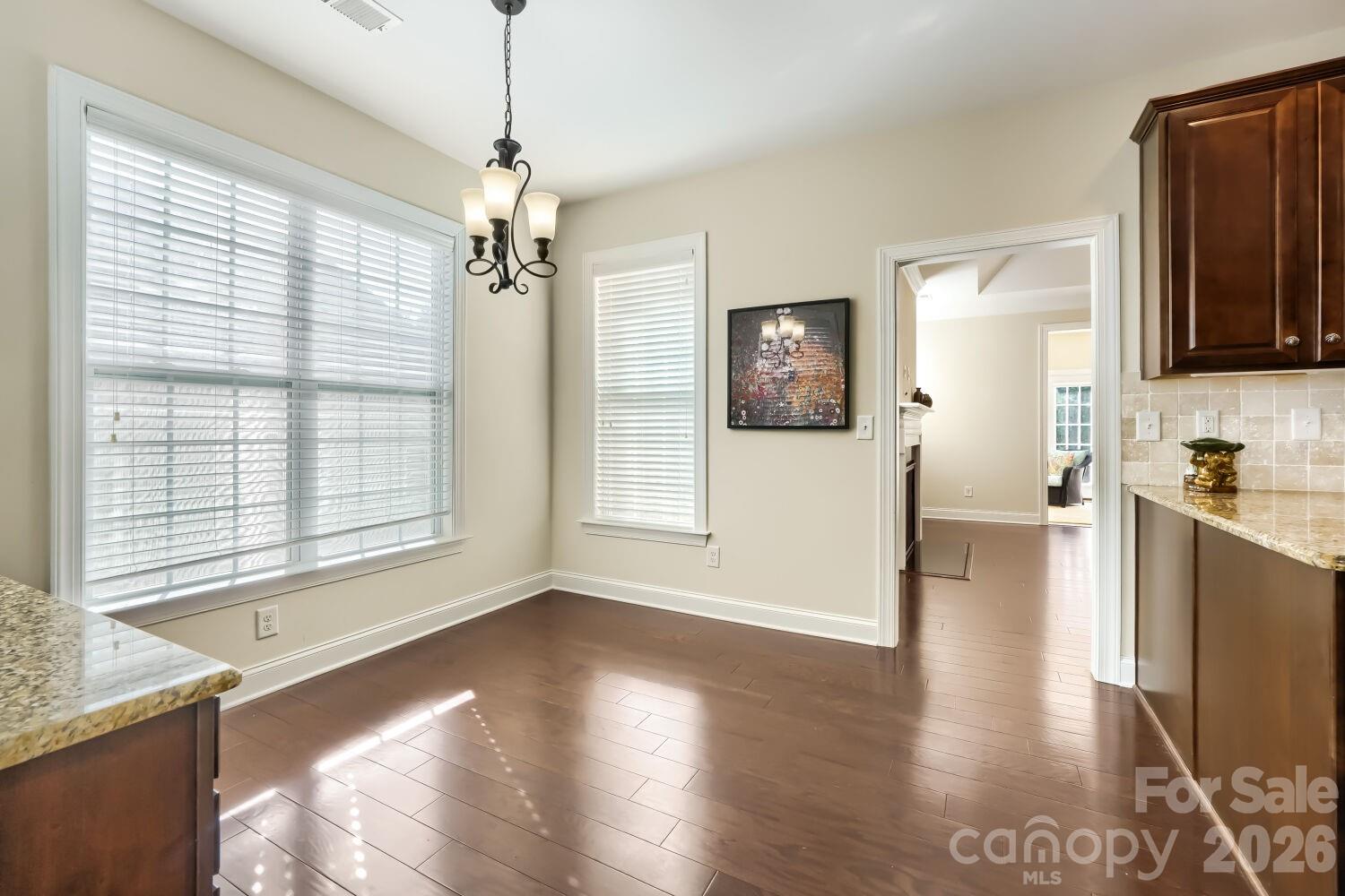 Single Family Residence at 18311 Glenealy Drive, Cornelius, photo 10 of 40