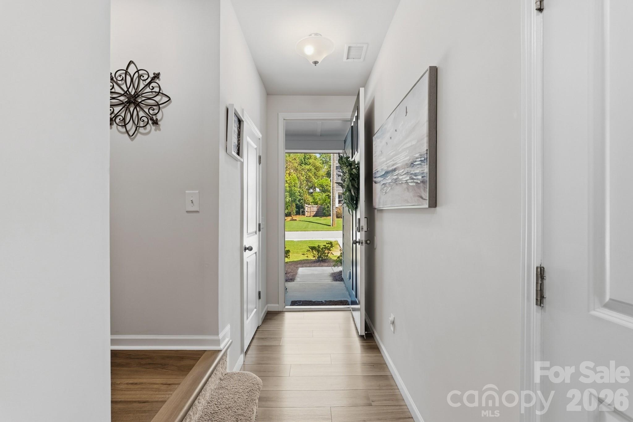 Townhouse at 32 Woodsdale Place SE, Concord, photo 5 of 31