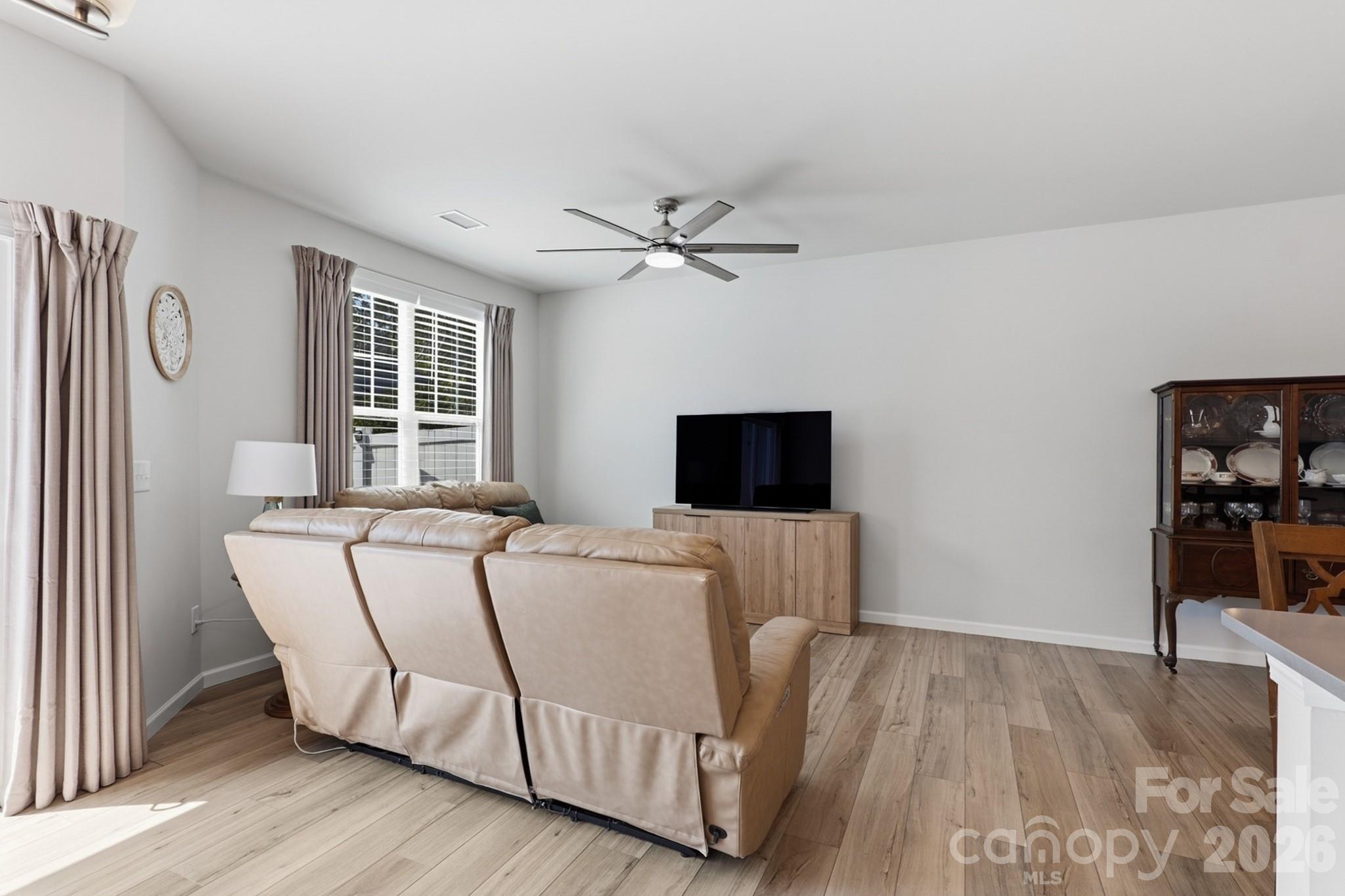 Townhouse at 32 Woodsdale Place SE, Concord, photo 14 of 31
