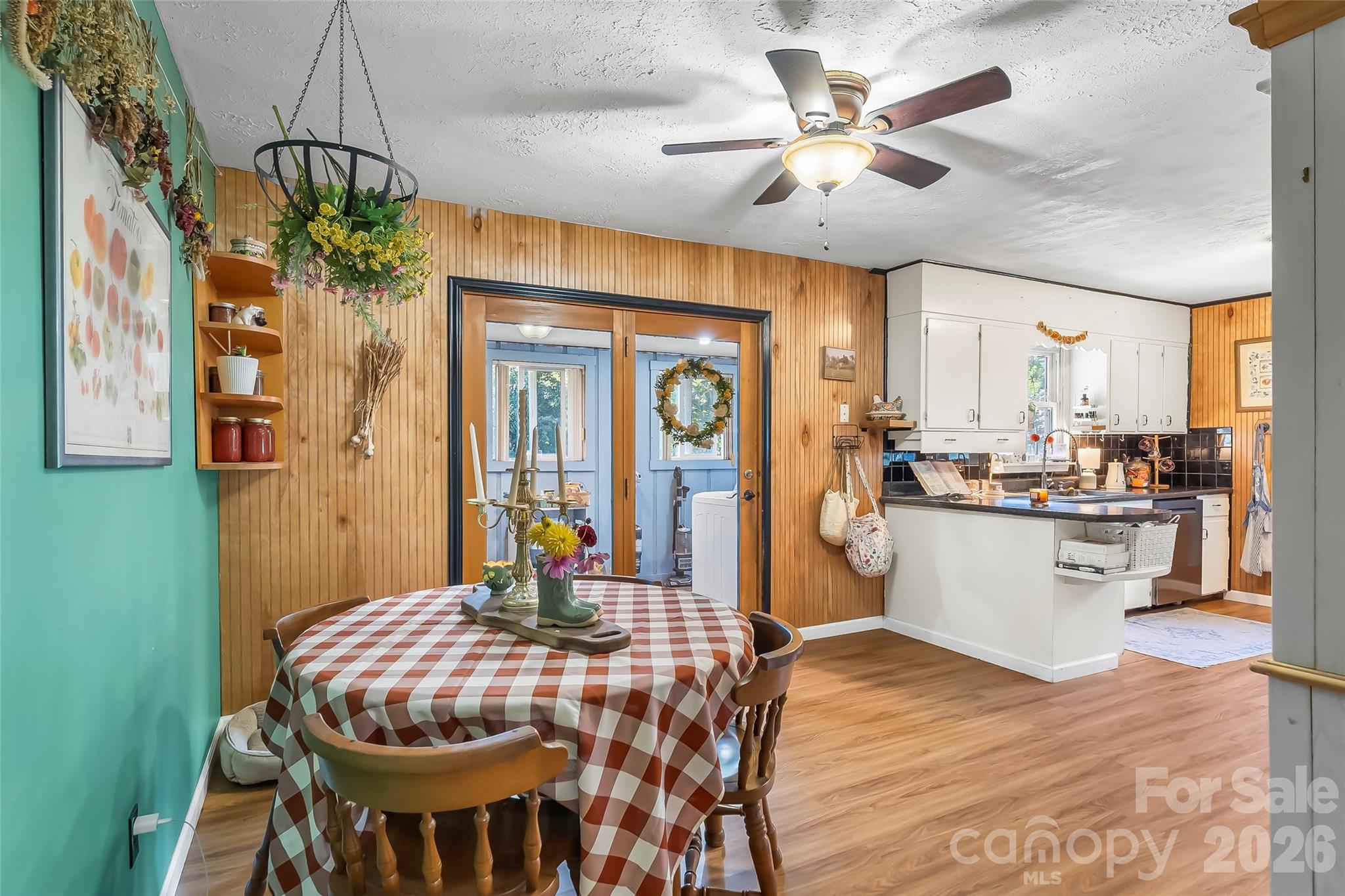 Single Family Residence at 312 Hidden Valley Circle, Canton, photo 6 of 34