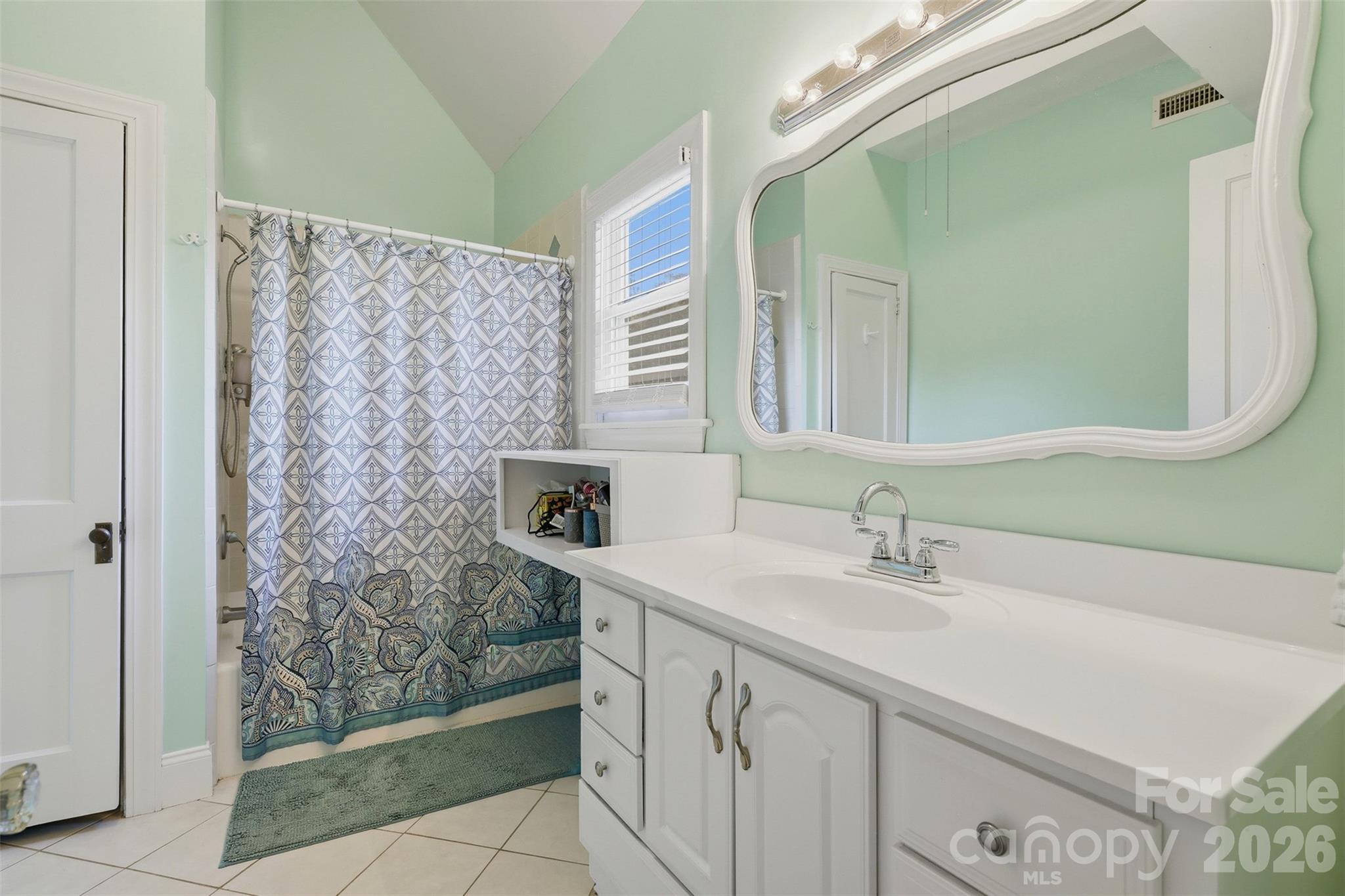Single Family Residence at 2386 Liledoun Road, Taylorsville, photo 32 of 48