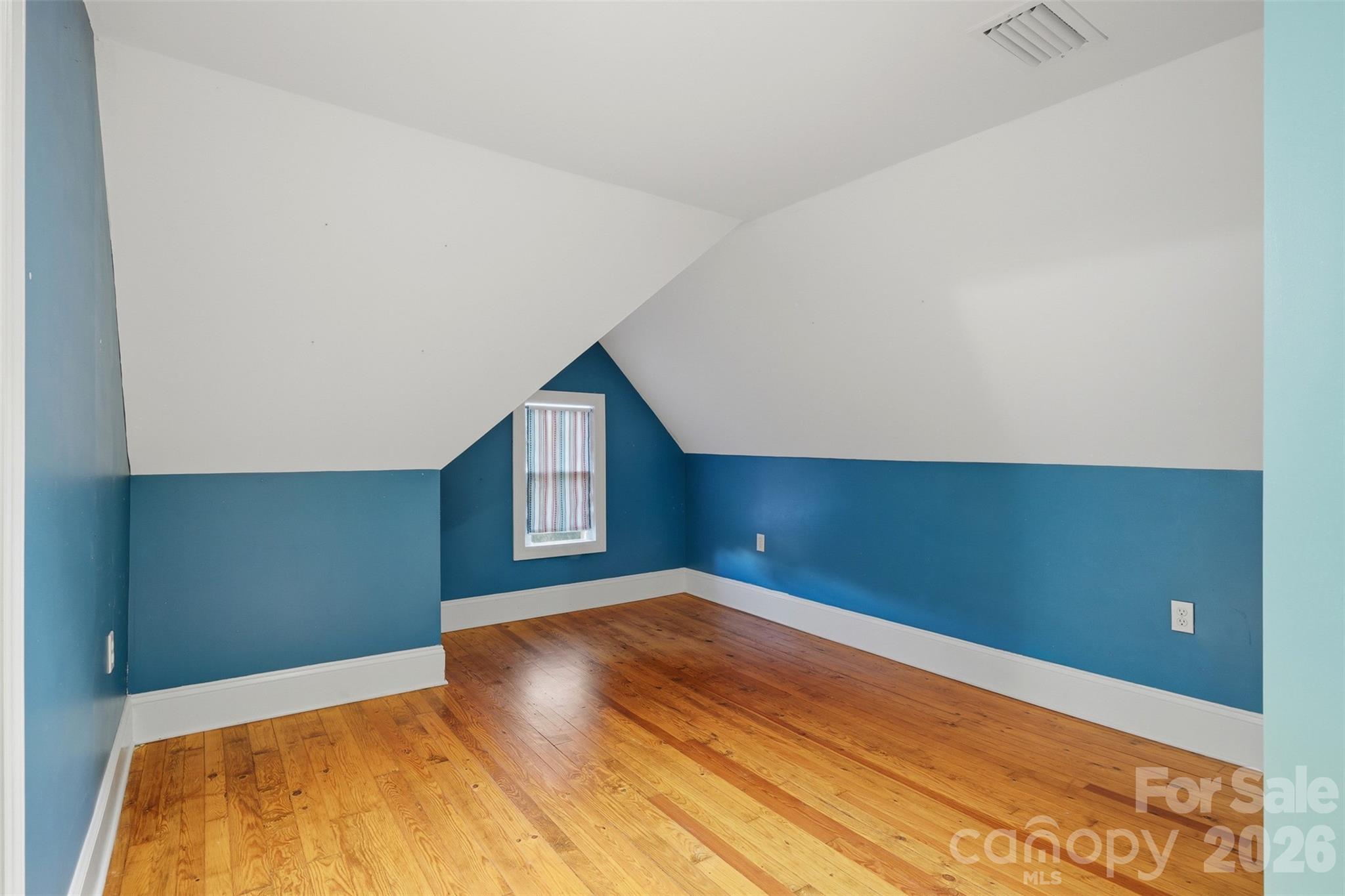 Single Family Residence at 2386 Liledoun Road, Taylorsville, photo 41 of 48