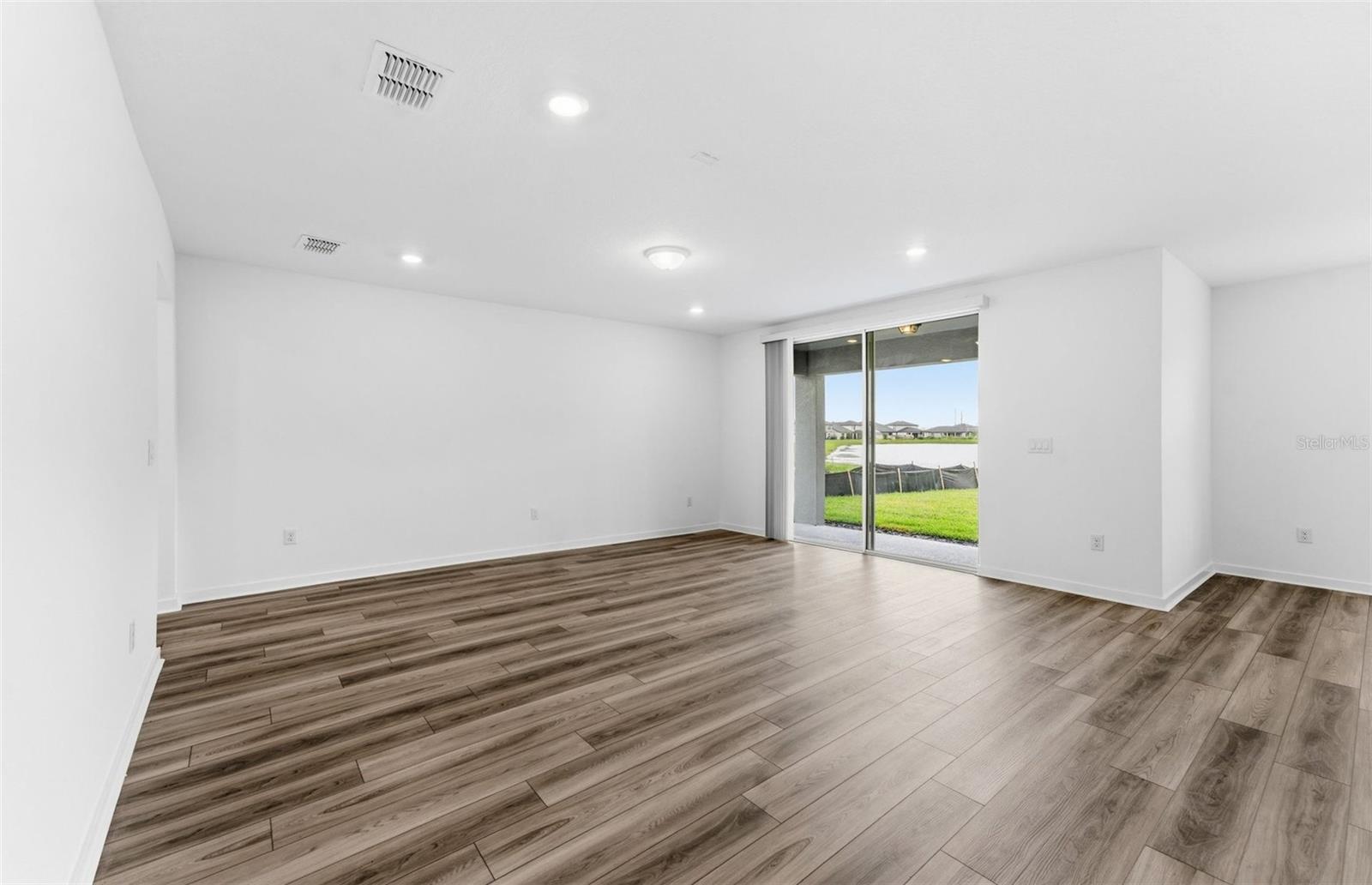 Gathering Room - 9885 TRELLIS VINE WAY, PARRISH