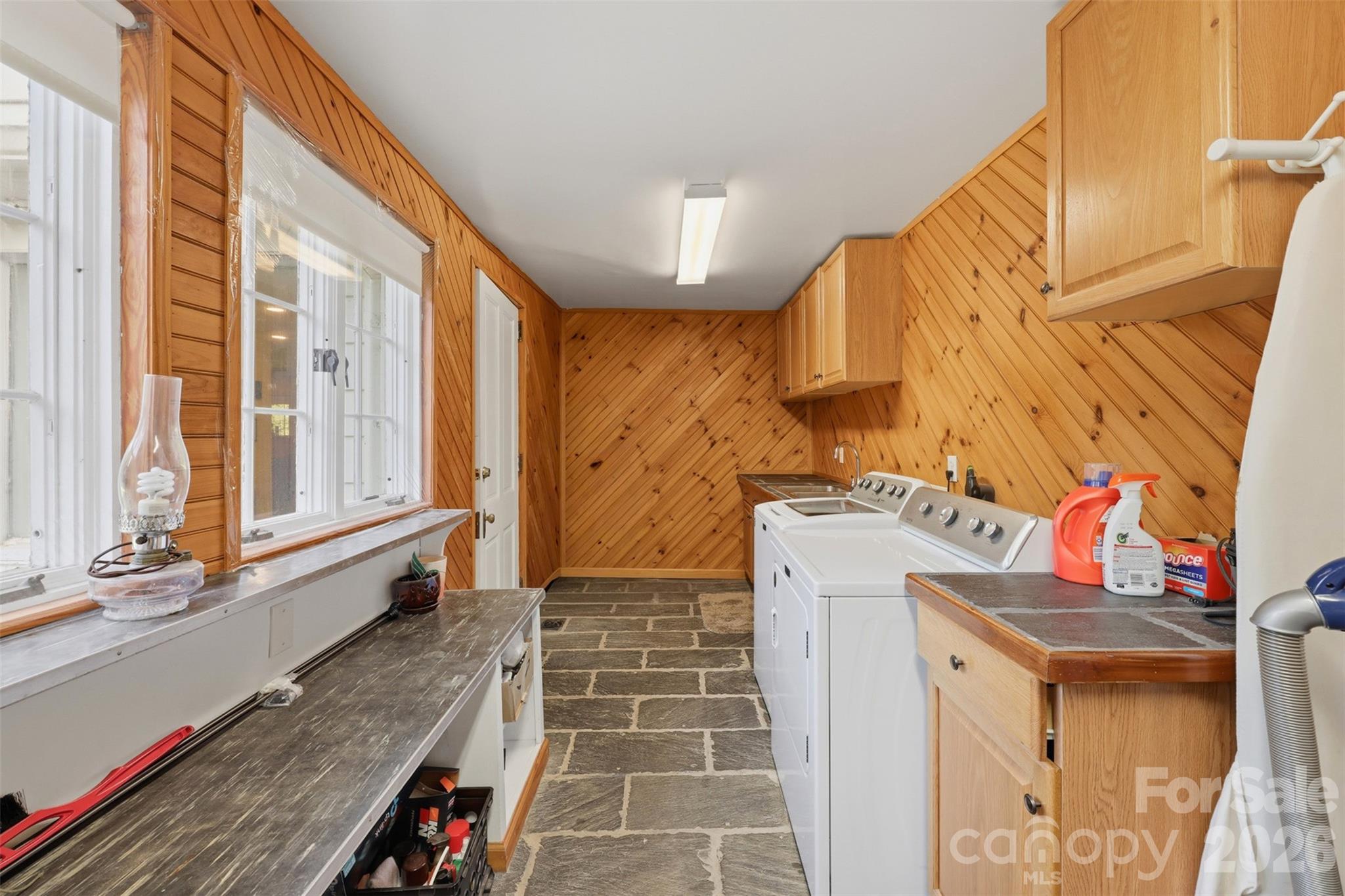 Single Family Residence at 2386 Liledoun Road, Taylorsville, photo 44 of 48