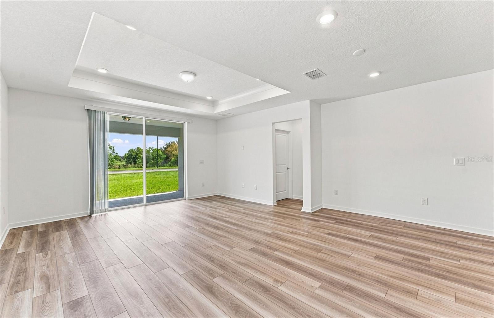Gathering Room - 7923 PALM PARADISE PL, PARRISH
