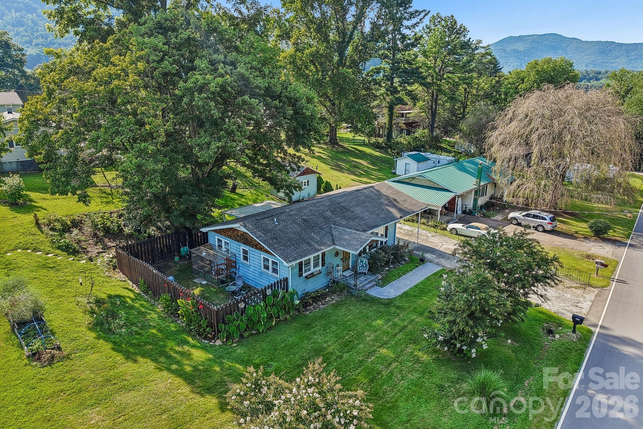 Single Family Residence at 550 Lickstone Road, Waynesville, photo 43 of 47