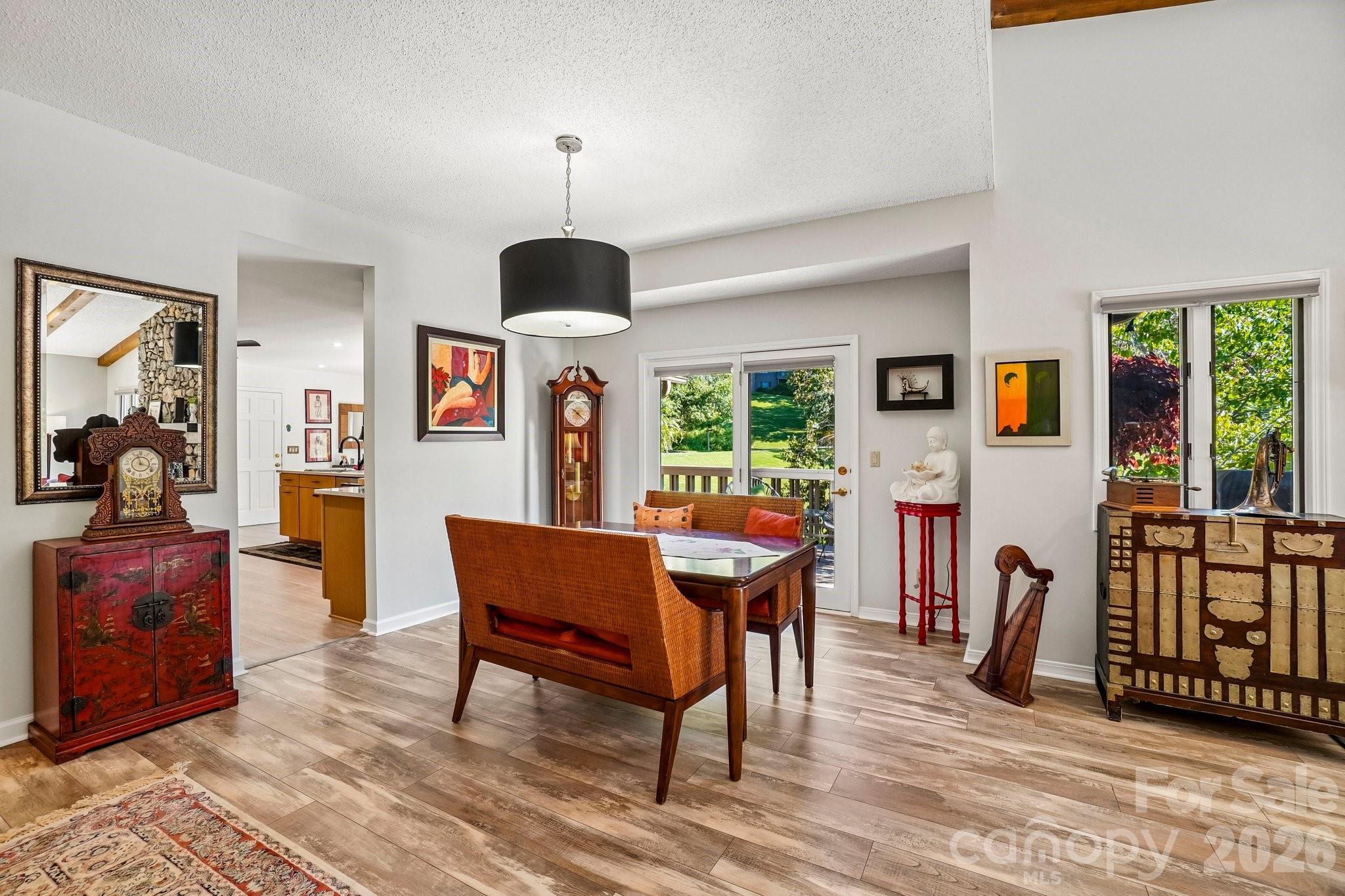 Condominium at 15 Stony Ridge, Asheville, photo 14 of 37