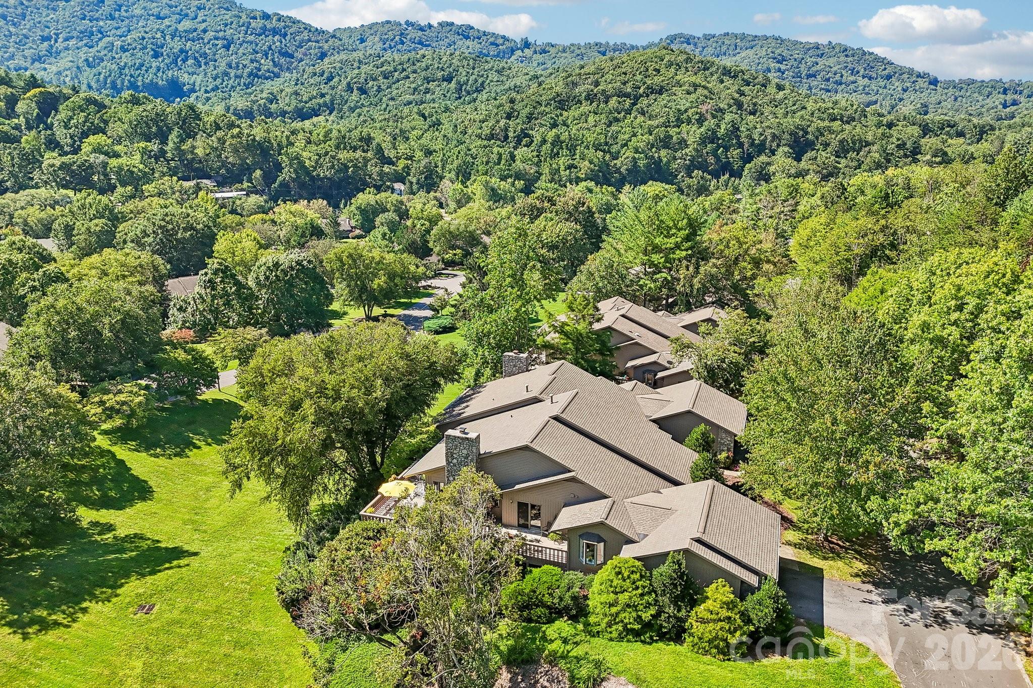 Condominium at 15 Stony Ridge, Asheville, photo 36 of 37
