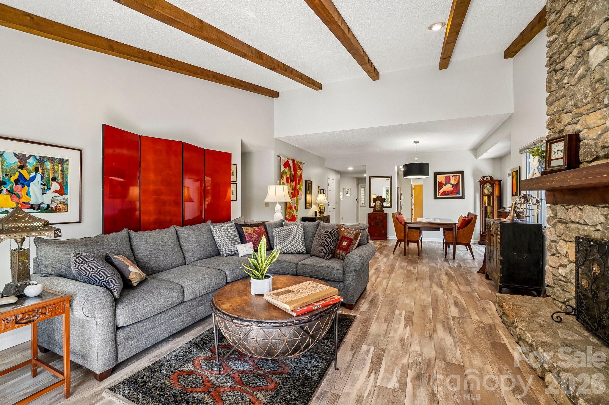 Condominium at 15 Stony Ridge, Asheville, photo 15 of 37