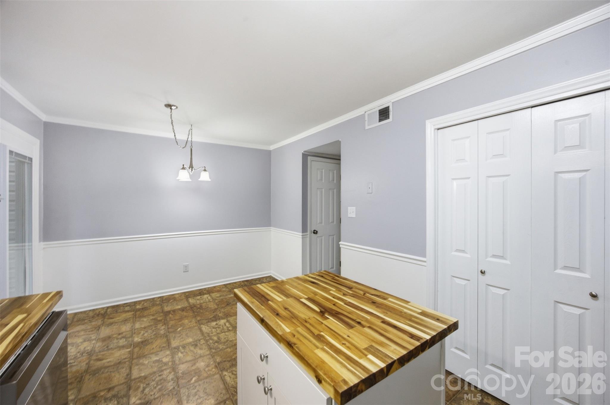 Townhouse at 1228 Oakwood Avenue, Kannapolis, photo 9 of 29