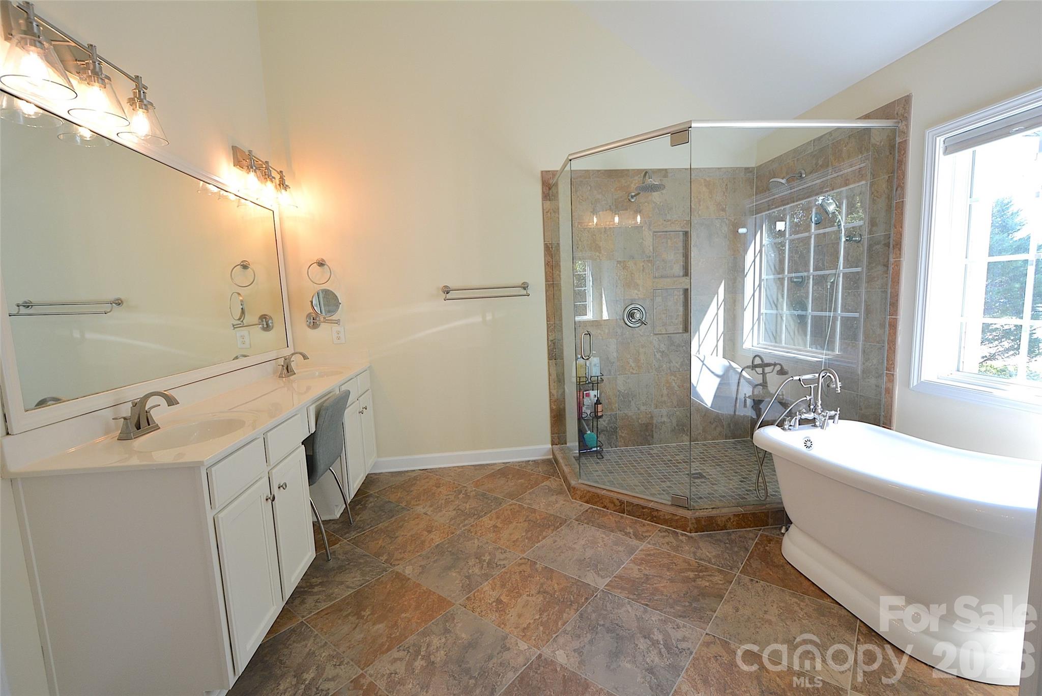 Single Family Residence at 9603 Indian Beech Avenue NW, Concord, photo 26 of 36